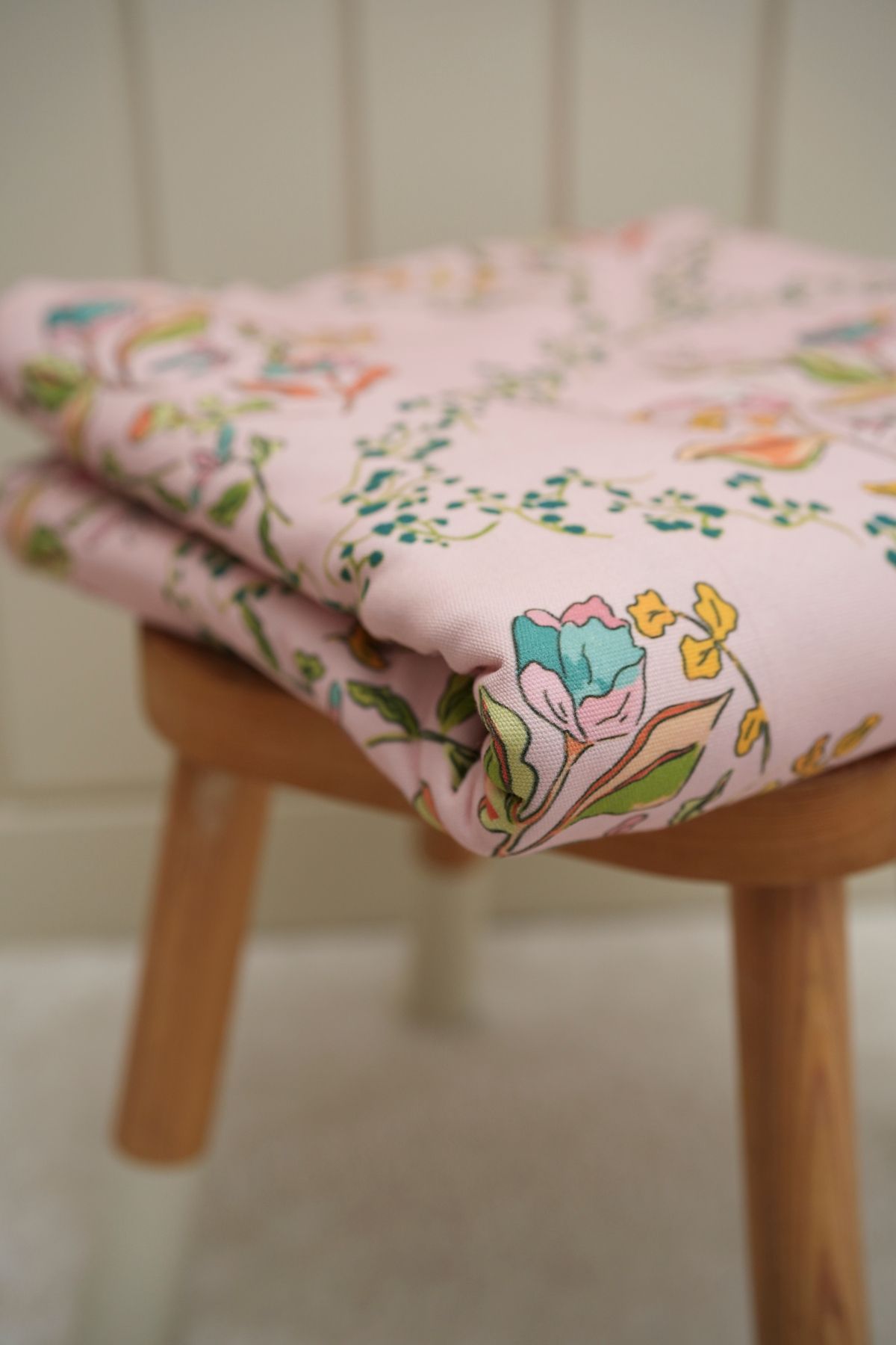 Tuğba Kuğu-Printed Panama Fabric (100% Cotton) |   Drawing Flowers 7