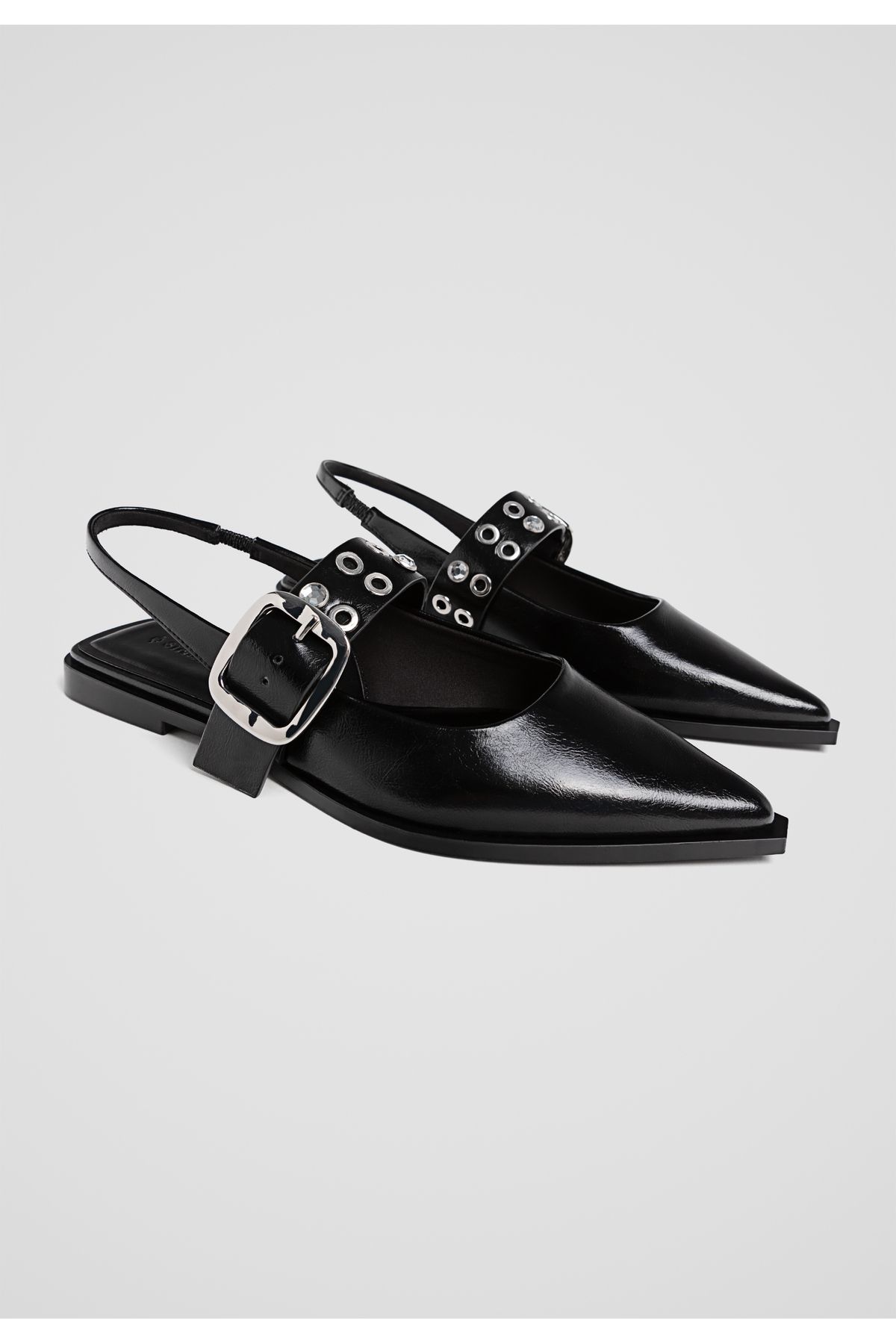 Stradivarius-Women's Black Metal Buckle Detailed Loafers 19105570 1