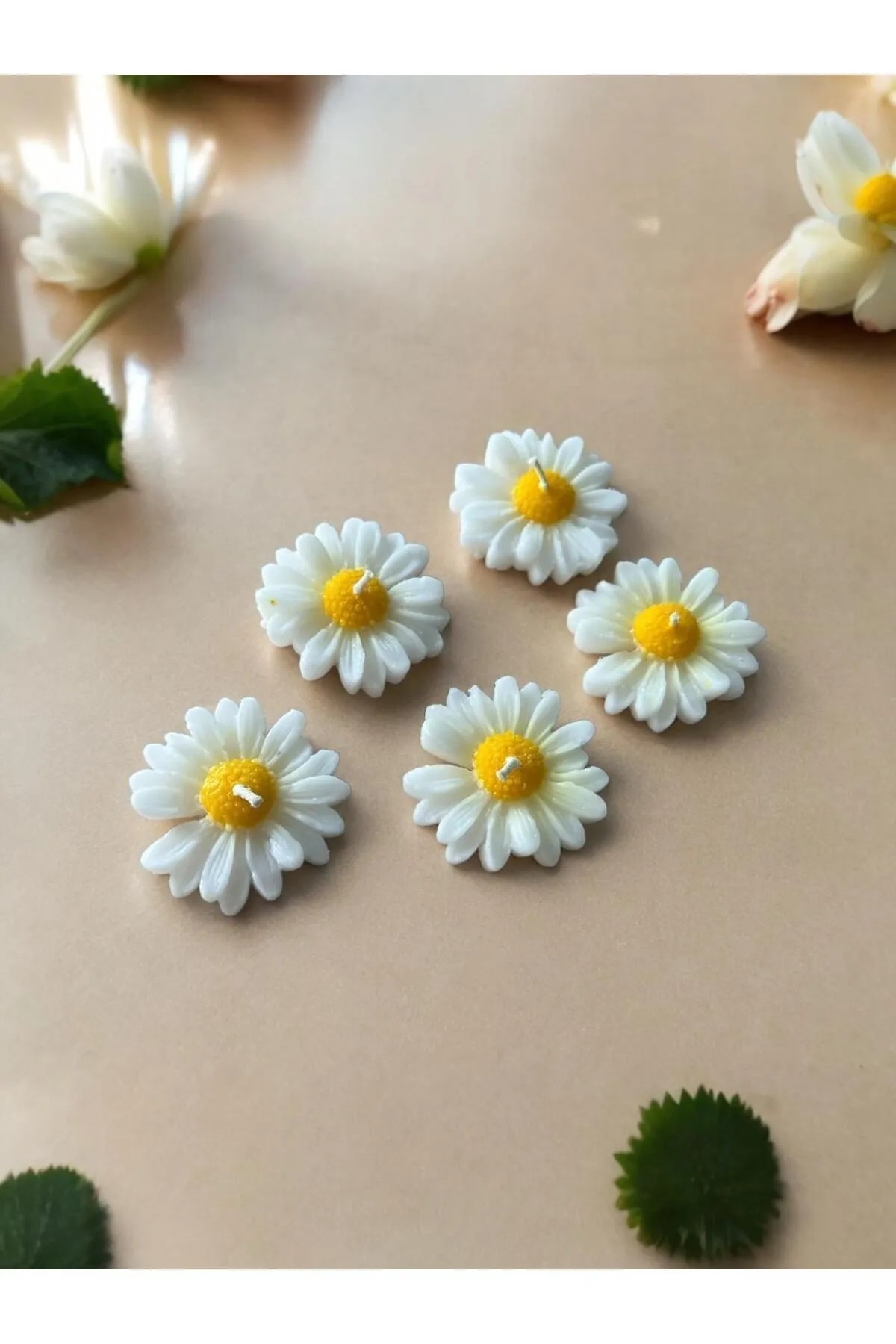 aralmini 15 Adet Kraft Kutulu Papatya Mum Hediyelik, Nişan, Düğün, Sünnet, Söz, Kına, Doğum Günü fotoğrafı 2 (önizleme)