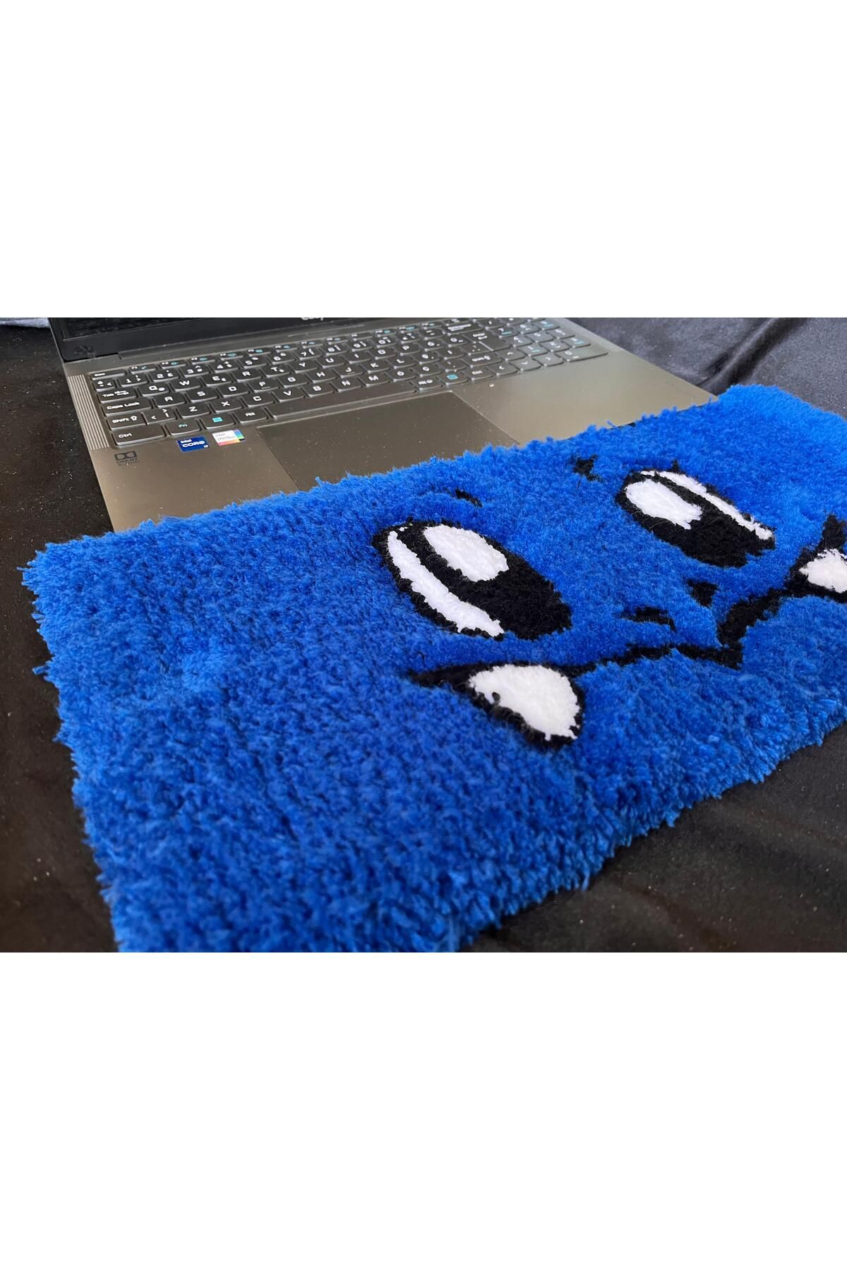 Tuft Juji-Bulbasaur Keyboard Support Rug – Original and Ergonomic Design 5