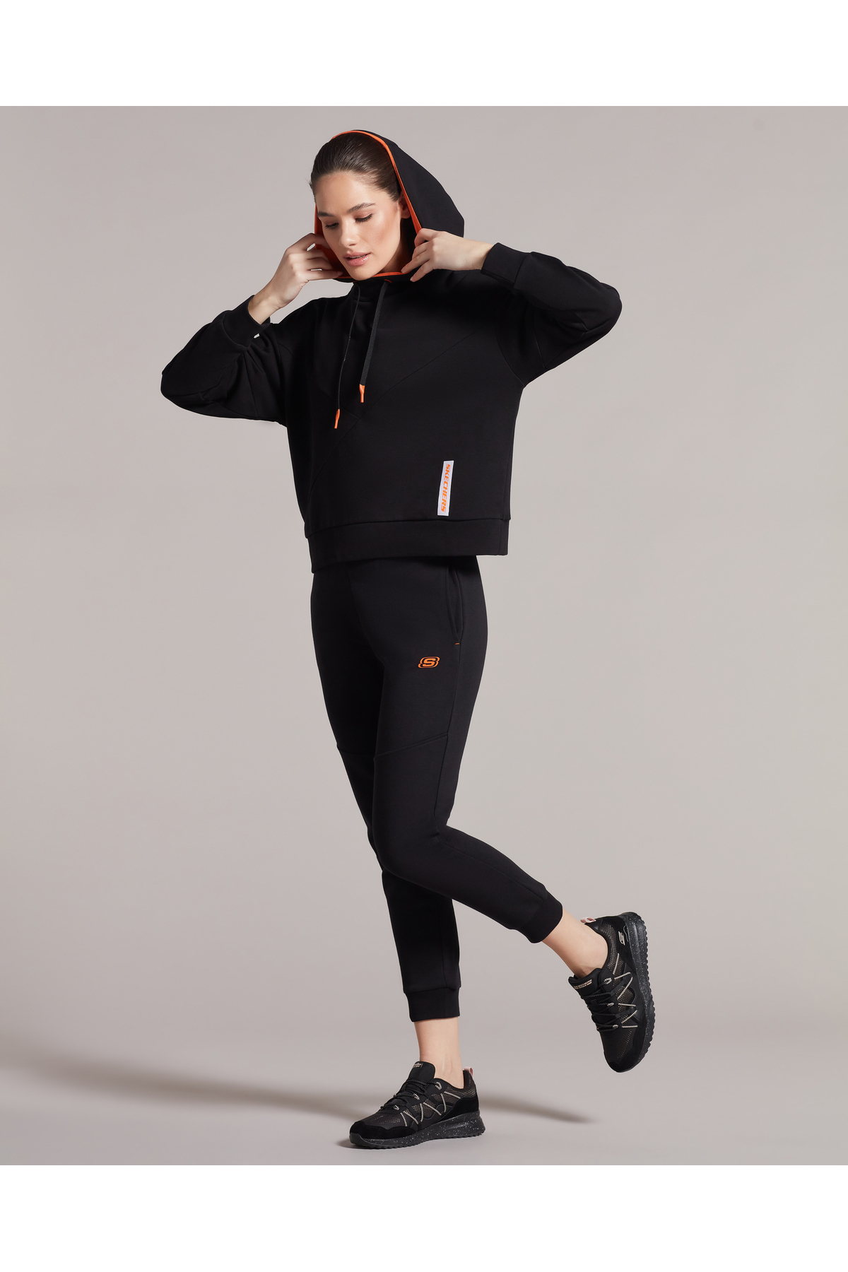 SKECHERS W Lw Fleece Fabric Block Hoodie Sweatshirt Kadın Siyah Sweatshirt S231008-001 görsel 2