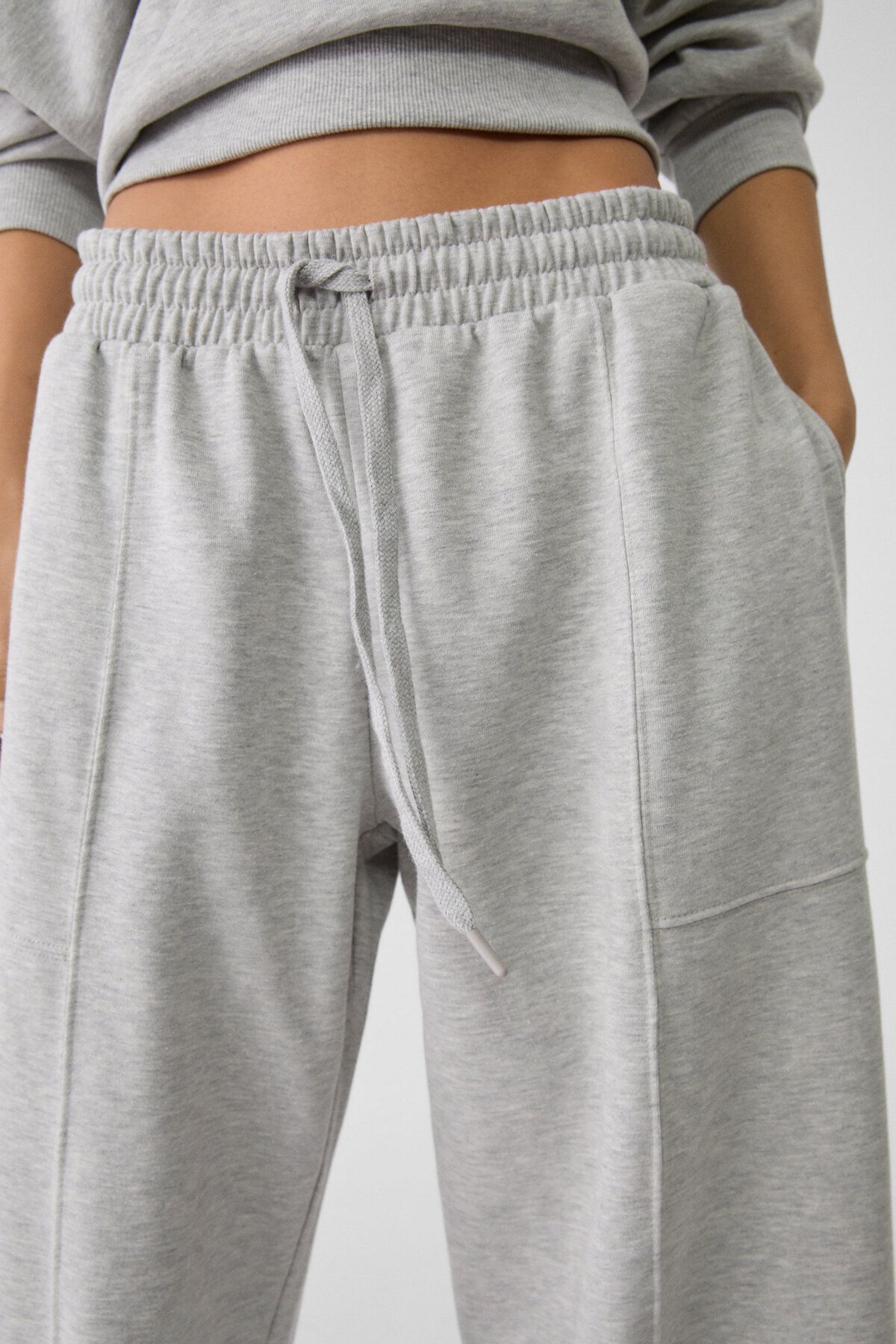 Stradivarius-Cotton Balloon Fit Jogger Pants 4