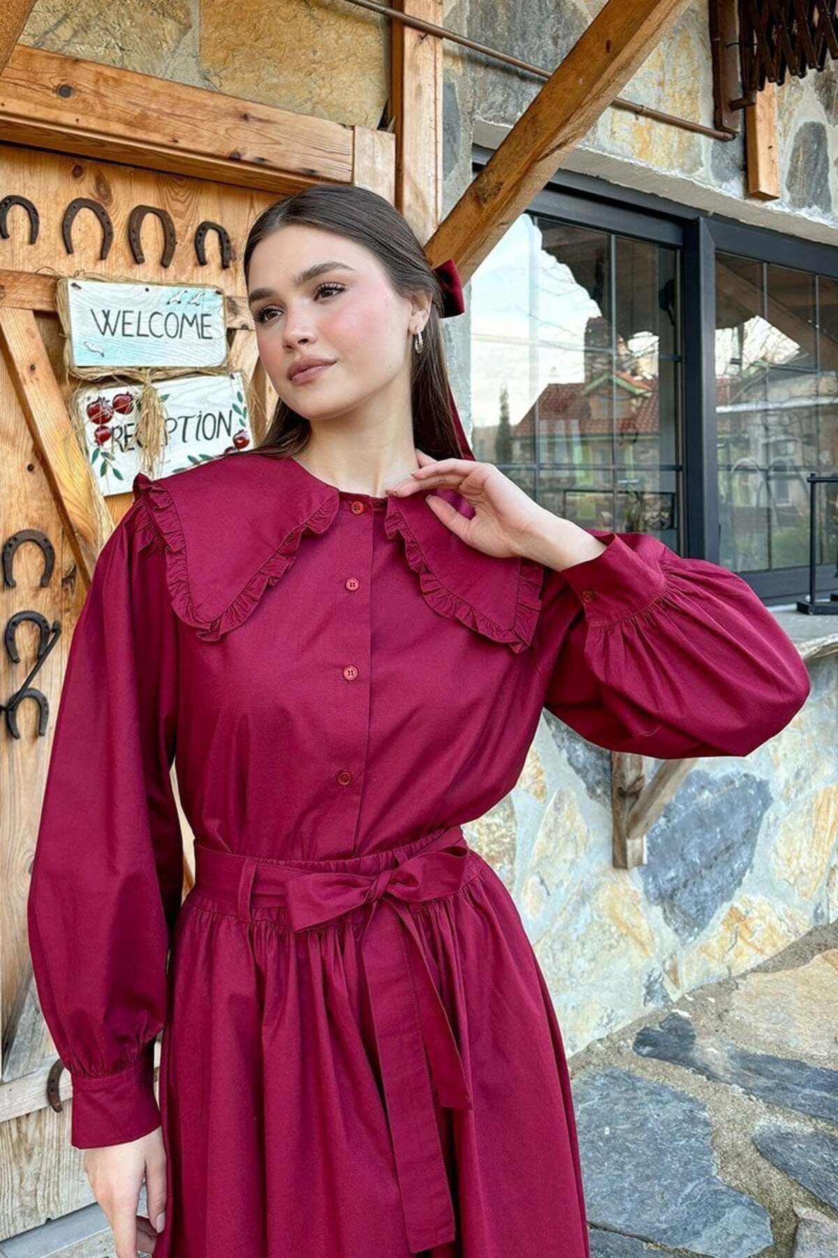 Ceylan Otantik-Burgundy Neckline Ruffle Crop Shirt 4