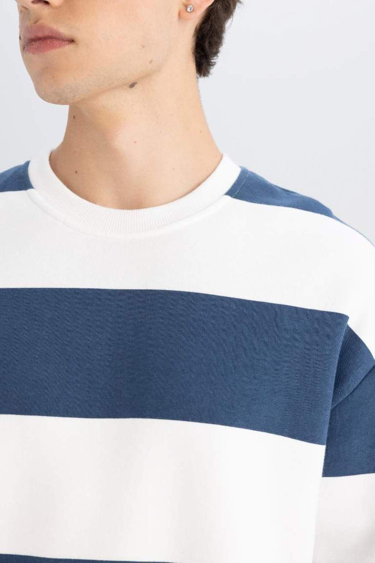 DeFacto-New Season Boxy Fit Crew Neck Striped Sweatshirt 8