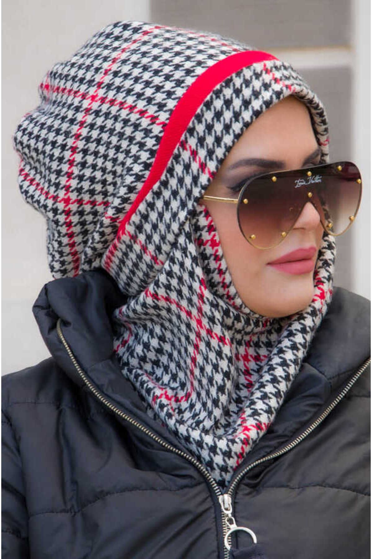 Aişe tesettür-Red Houndstooth Stamp Masked Beanie 2