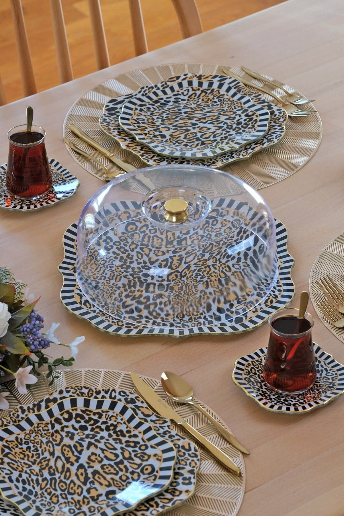 Glore-Leopard Gold Gilded Glass Cake Bowl 3