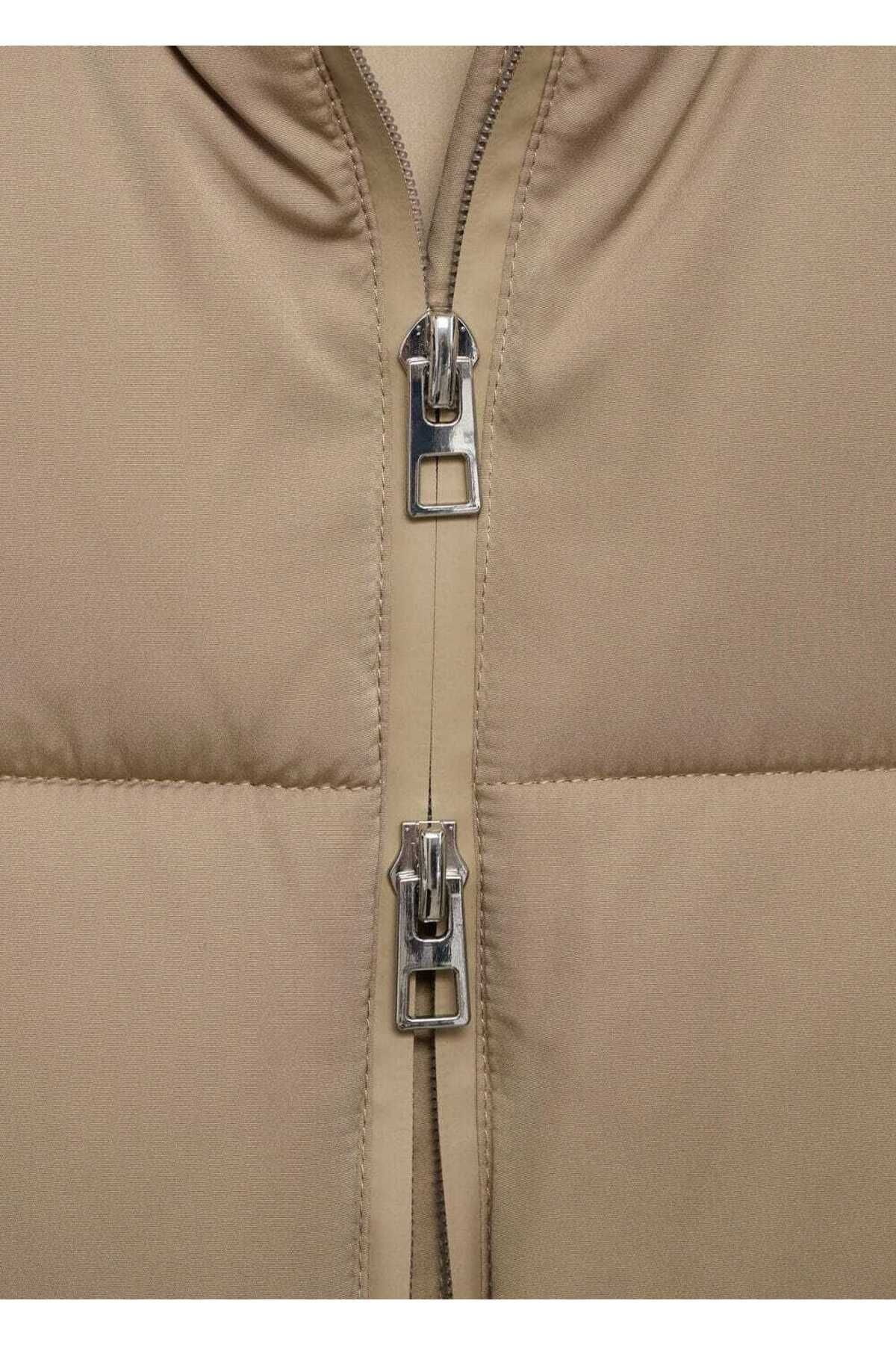 MANGO Woman-Gesteppter Midi-Anorak mit Kapuze 8