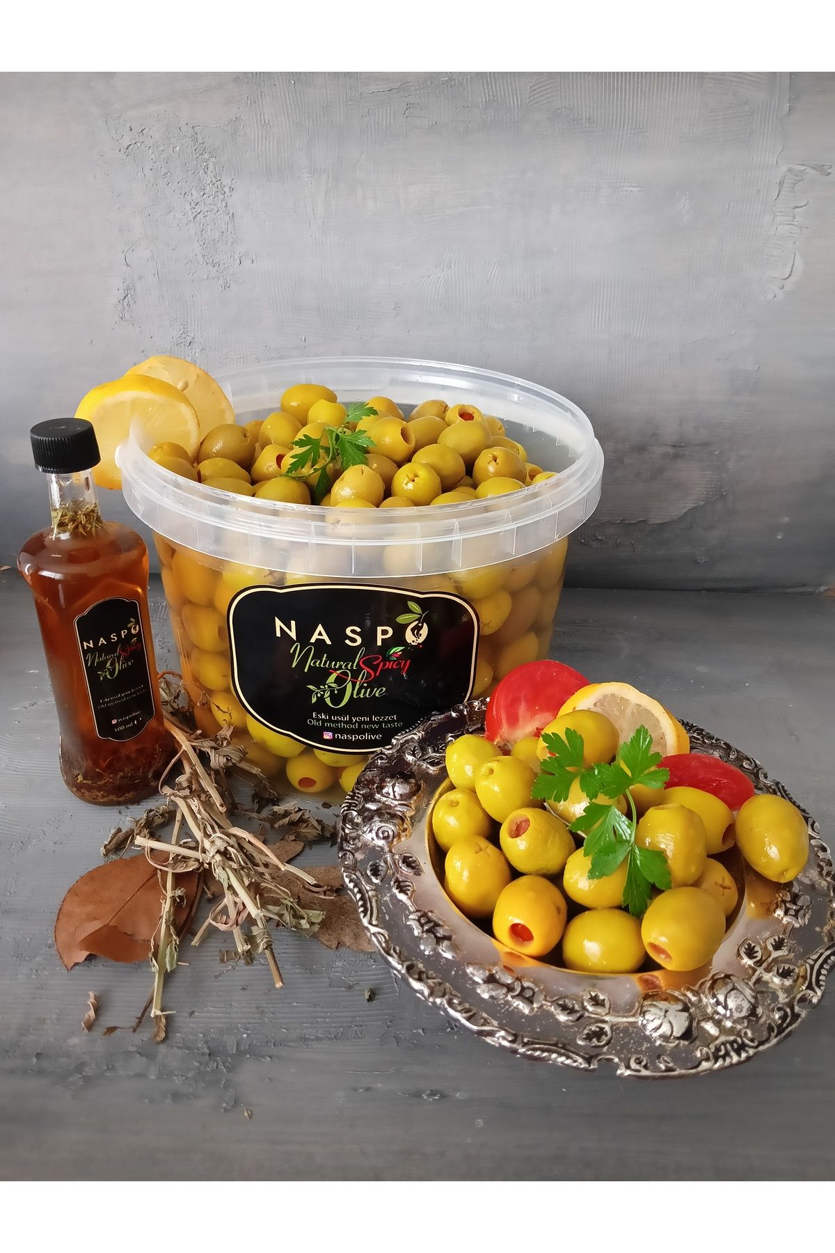 NASPO JUMBO BİBERLİ ZEYTİN 1KG