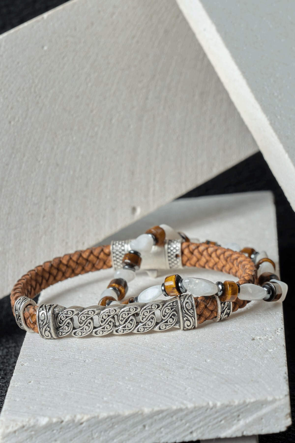 Ssilhoutte Doğaltaş-Positive Energy Bracelet - Genuine Leather & Brass Ka, Moonstone, Tiger Eye & Hematite Amorph Cut 2