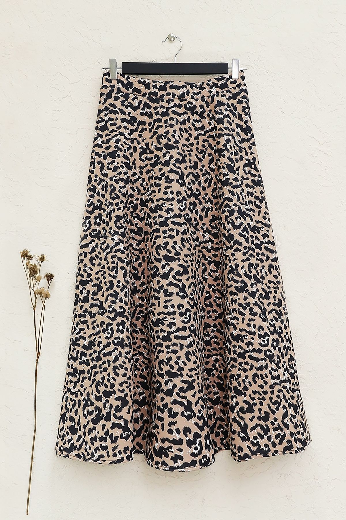 MODAQU-Mink Leopard Print Scuba Fabric - Elastic Waist Skirt 1