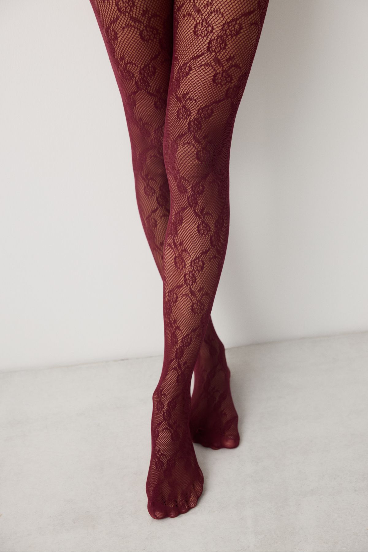 Penti-Floral Fishnet Burgundy Pantyhose 4