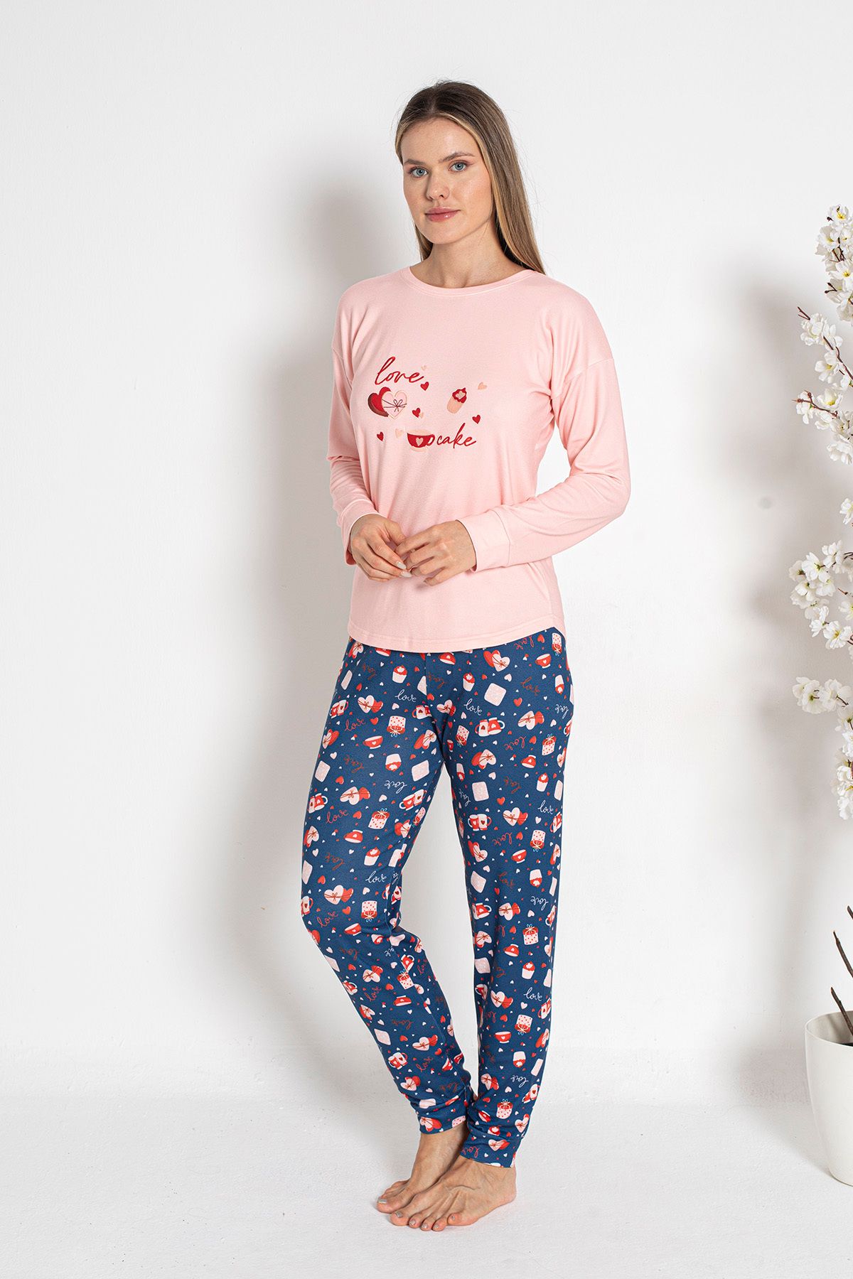 REMSA-24487 Model Women's Thermal Salmon Pajamas Set 1