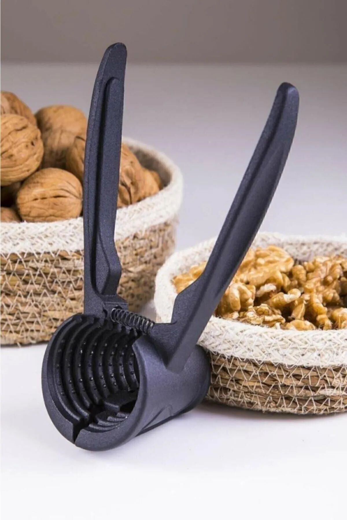 kar-bul-Solid Casting Walnut Cracker, Hazelnut and Walnut Cracker 2