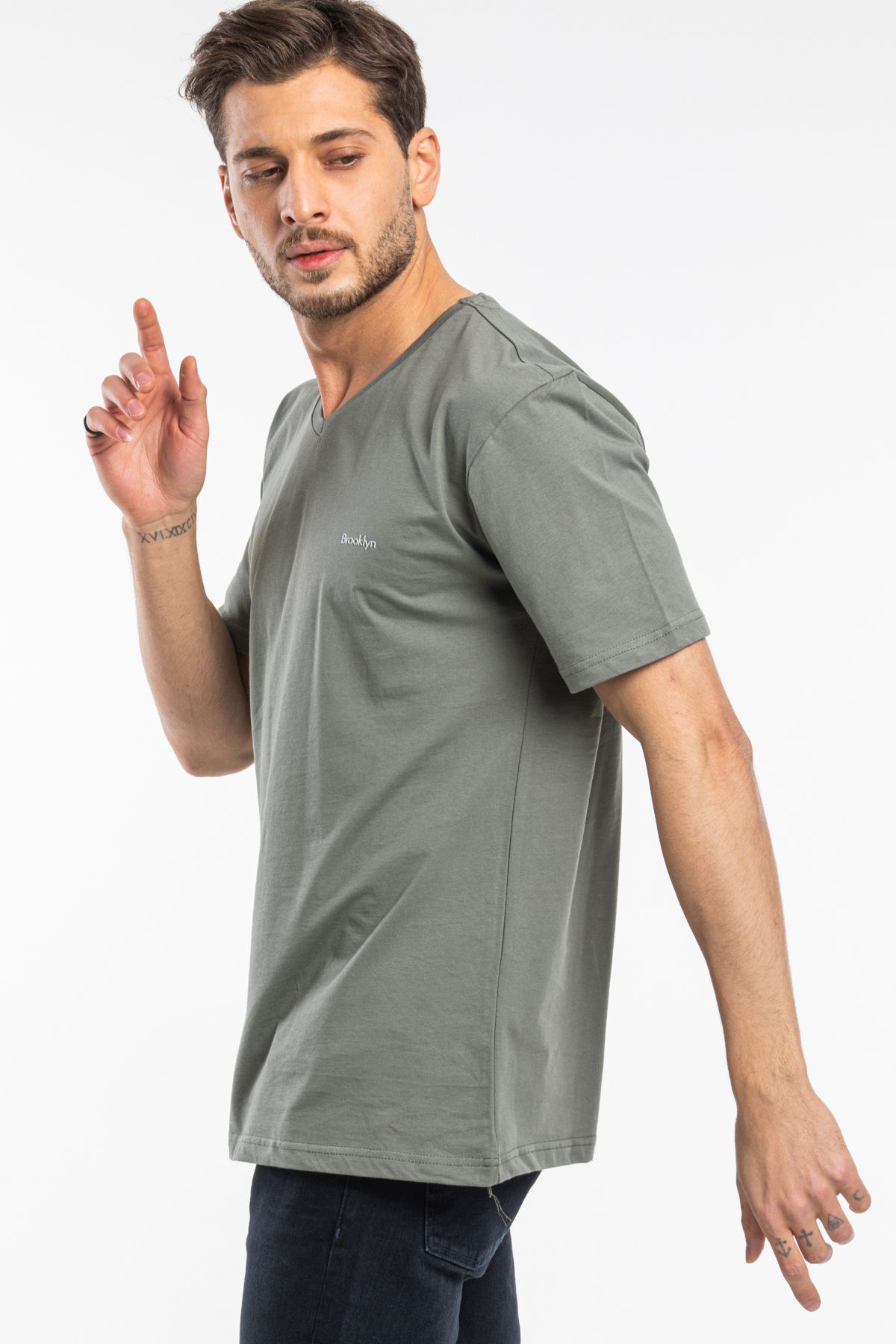 Superlife-Men's V-Neck Slim Fit Brooklyn Printed Short Sleeve T-Shirt Spr 265 5