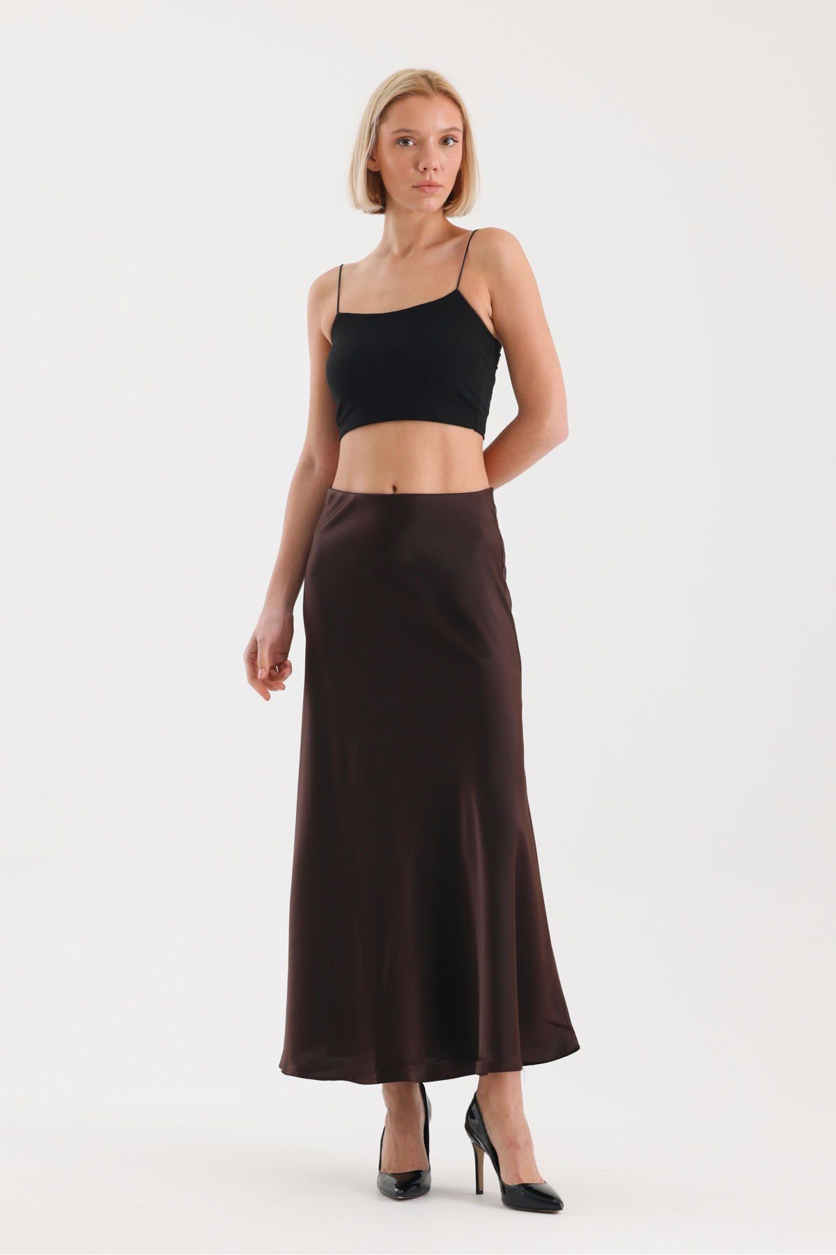 soBasic-Satin Fabric with Elastic Waistband Mid Waist Midi Skirt-M - Brown 6
