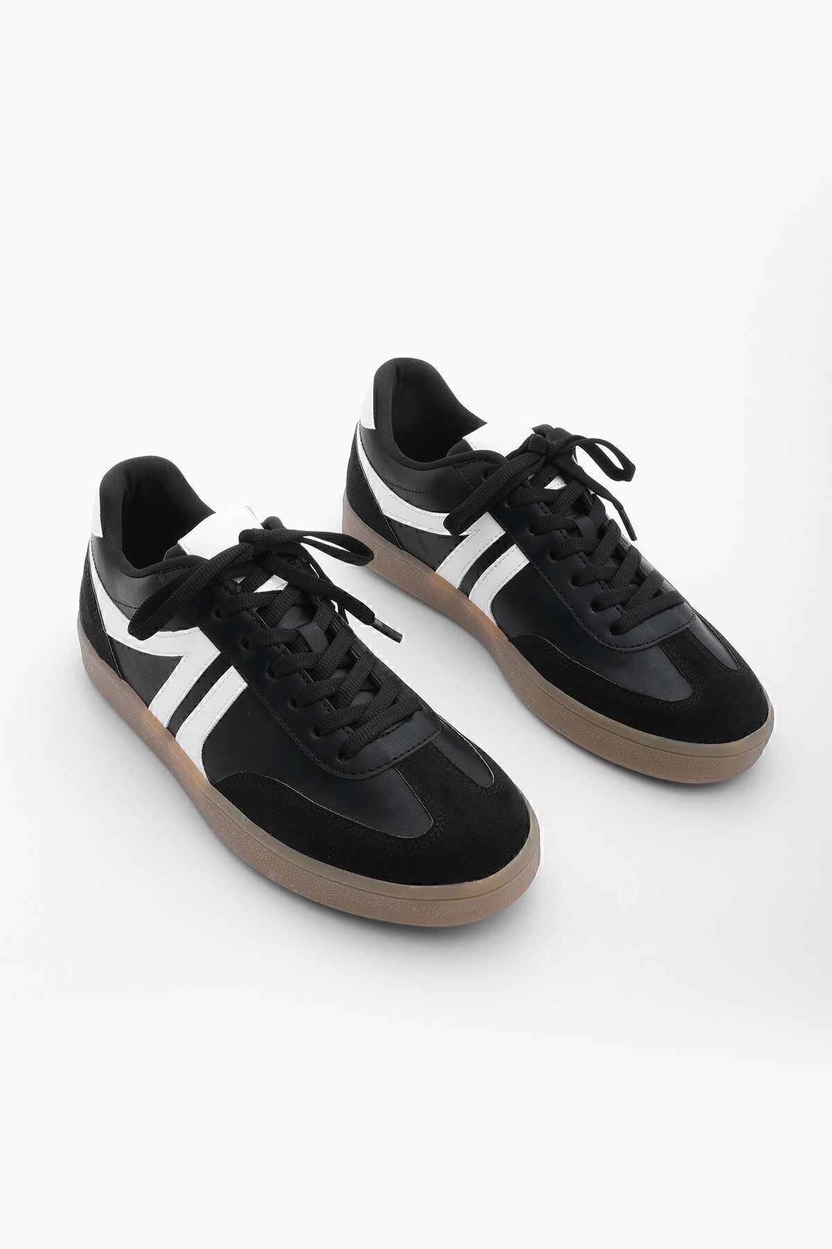 Marjin-Tiyone Schwarzer Damen-Sneaker – Sportschuhe mit Schnürung und flacher Sohle 5