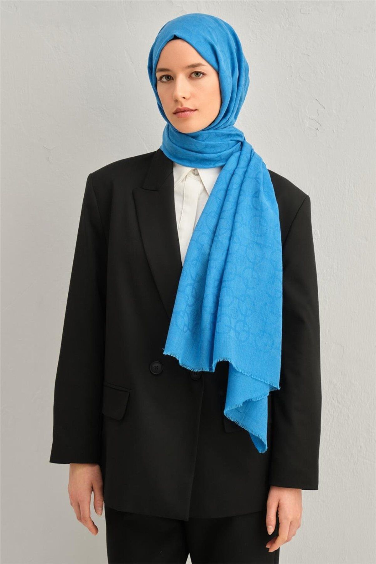 Armine-Shawl - Blue 2