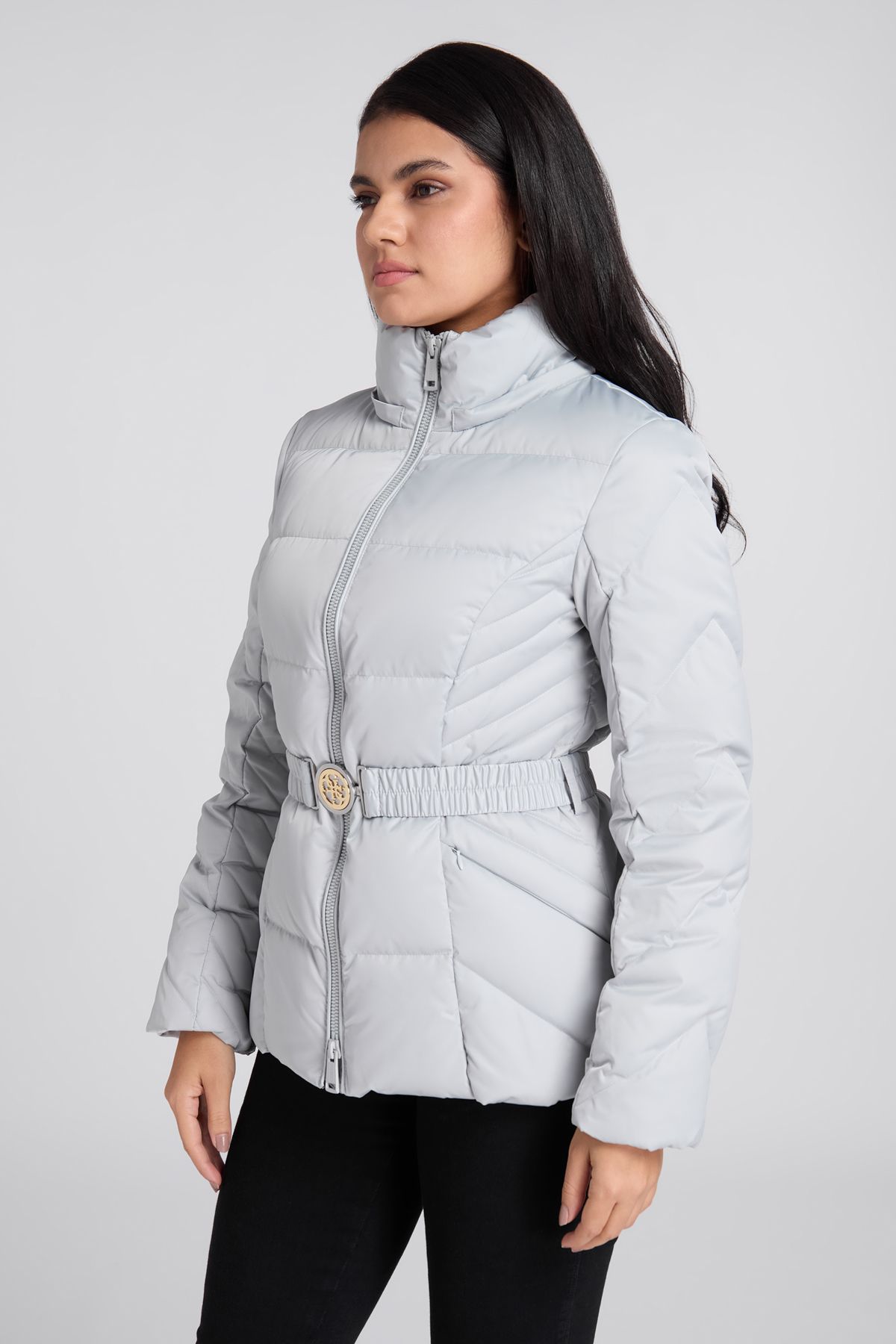 Guess-New Olga Short - Real Model 3