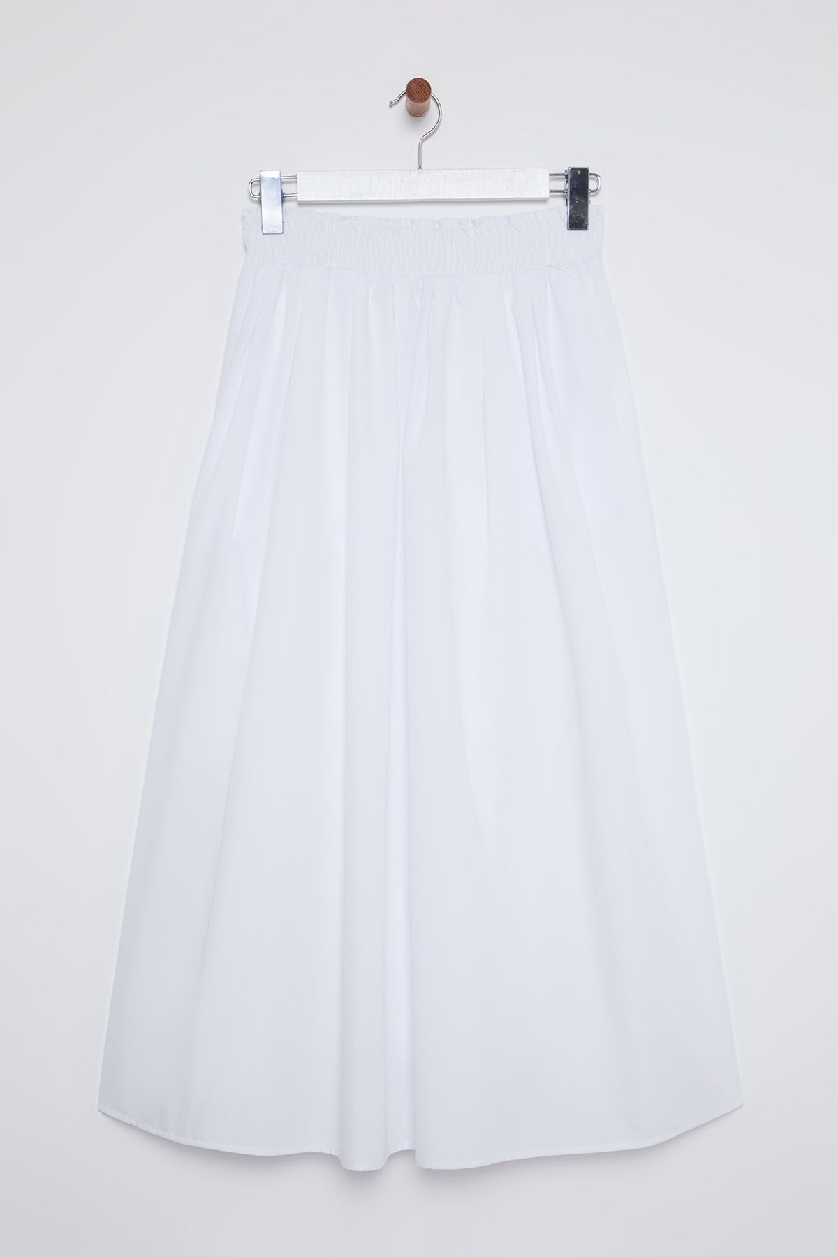 Trendyol Collection-Bílá rozšířená Maxi elastická sukně Twoss25Et00017 8