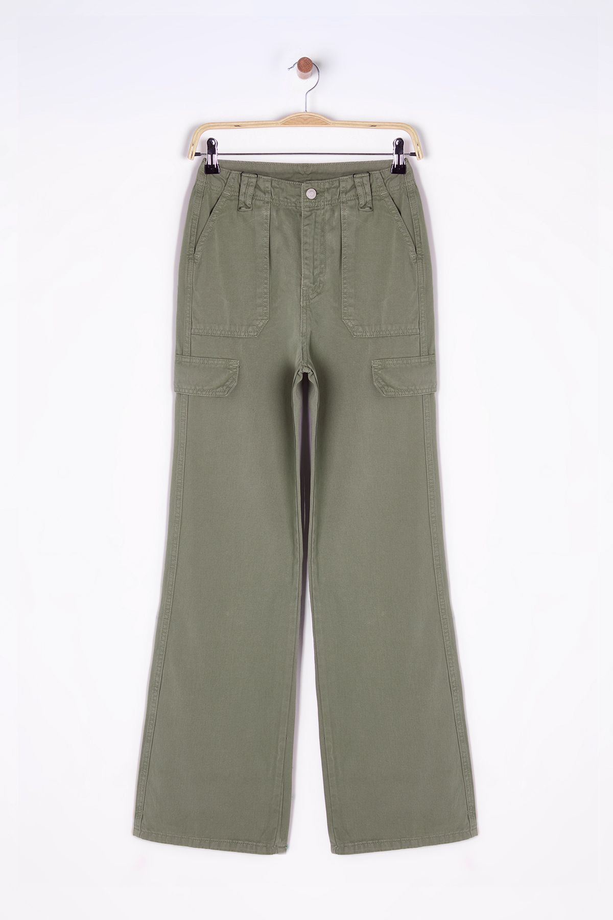 Trendyol Collection-Khaki Cargo Pocket Cover Detaillierte Jeans mit hoher Taille und weitem Bein TWOSS25JE00030 5