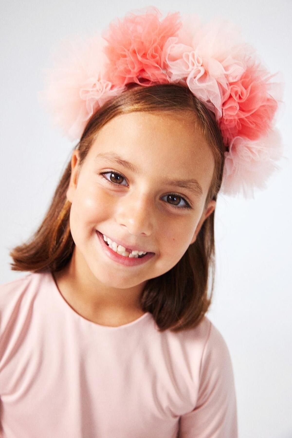 Le Mabelle-Powder 5-Piece Girl's Crown with Tulle Pompom 1