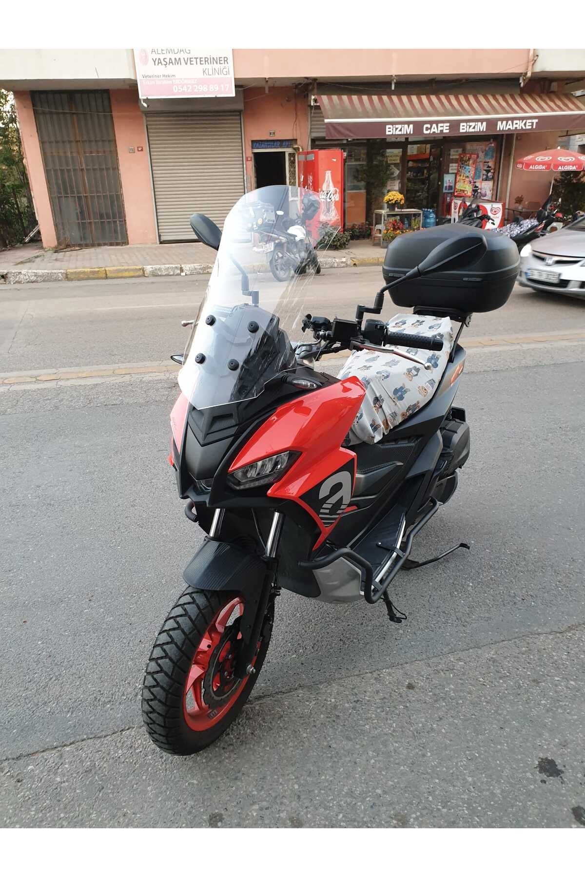 Aprilia SR GT 200 Siperlik Ön Cam 2021-2025 Model 58cm Şeffaf Renkli 4mm