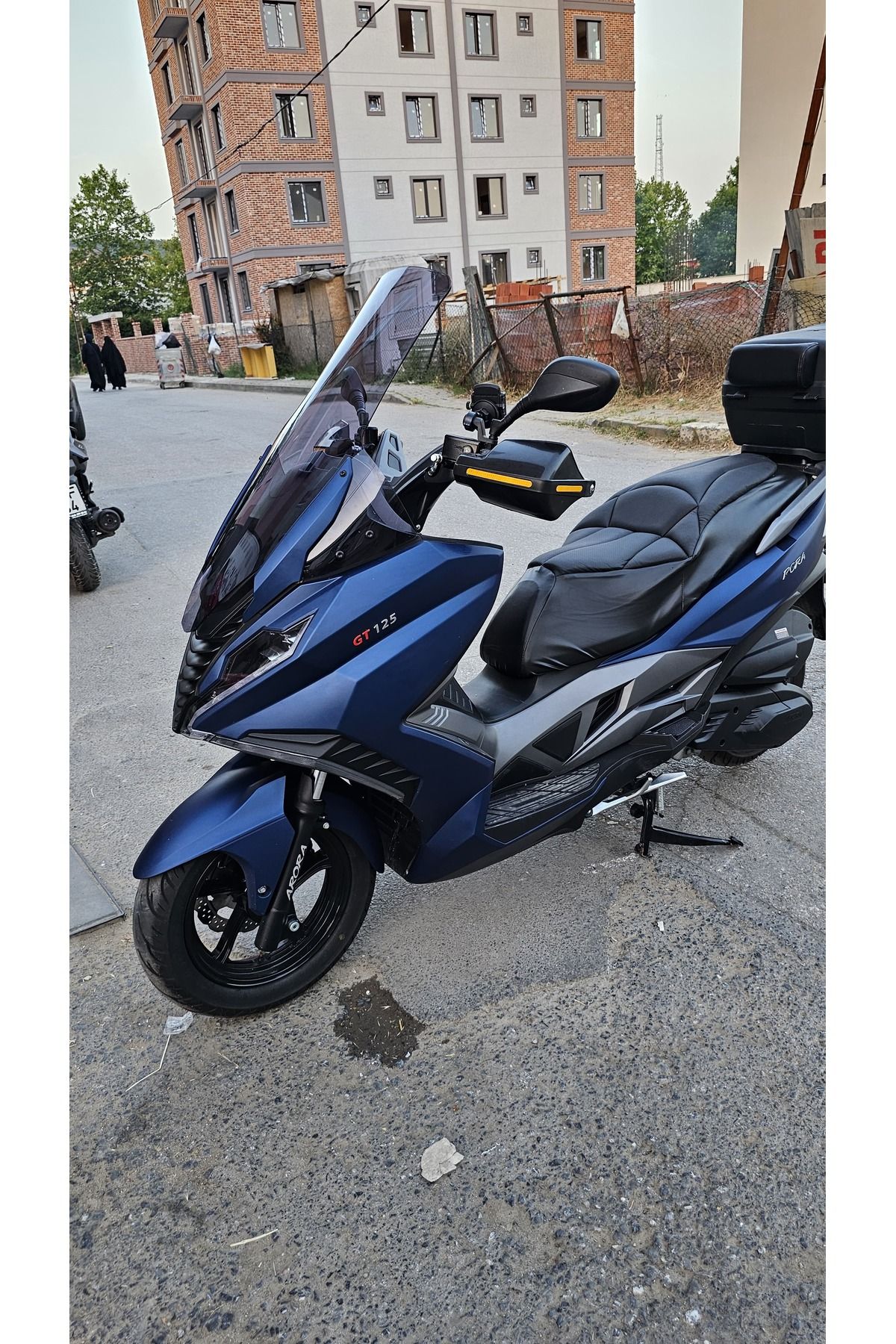 Arora GT 125 250 Siperlik Ön Cam 2023-2025 Model 83cm Füme Renkli 4mm UZUN CAM