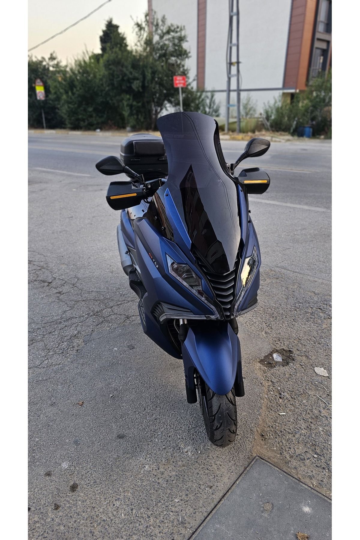 Arora GT 125 250 Siperlik Ön Cam 2023-2025 Model 83cm Siyah Renkli 4mm UZUN CAM