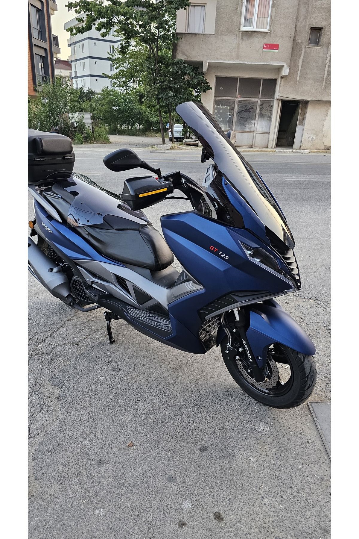 Arora GT 125 250 Siperlik Ön Cam 2023-2025 Model 83cm Siyah Renkli 4mm UZUN CAM