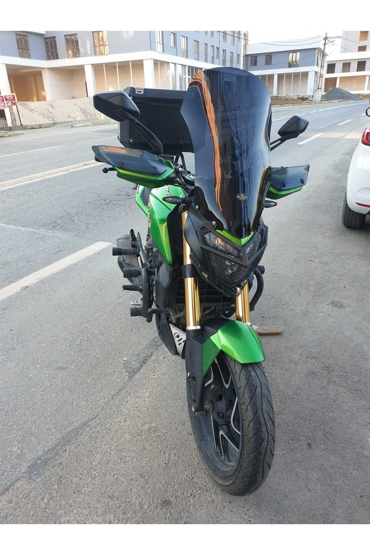 Bajaj Dominar 250 Siperlik Ön Cam 2017-2025 Model 58cm Siyah Renkli 4mm ORTA BOYLU CAM