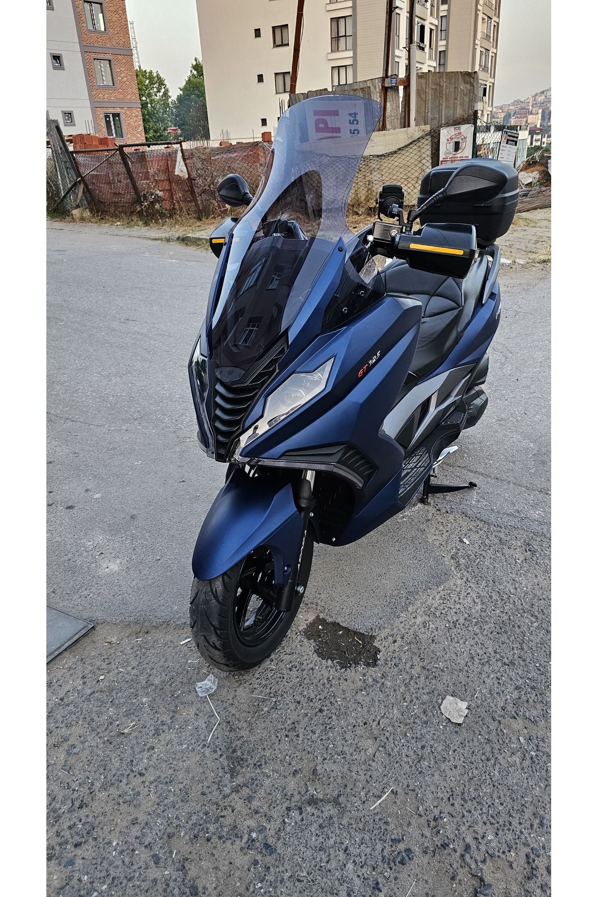 Arora GT 125 250 Siperlik Ön Cam 2023-2025 Model 83cm Füme Renkli 4mm UZUN CAM