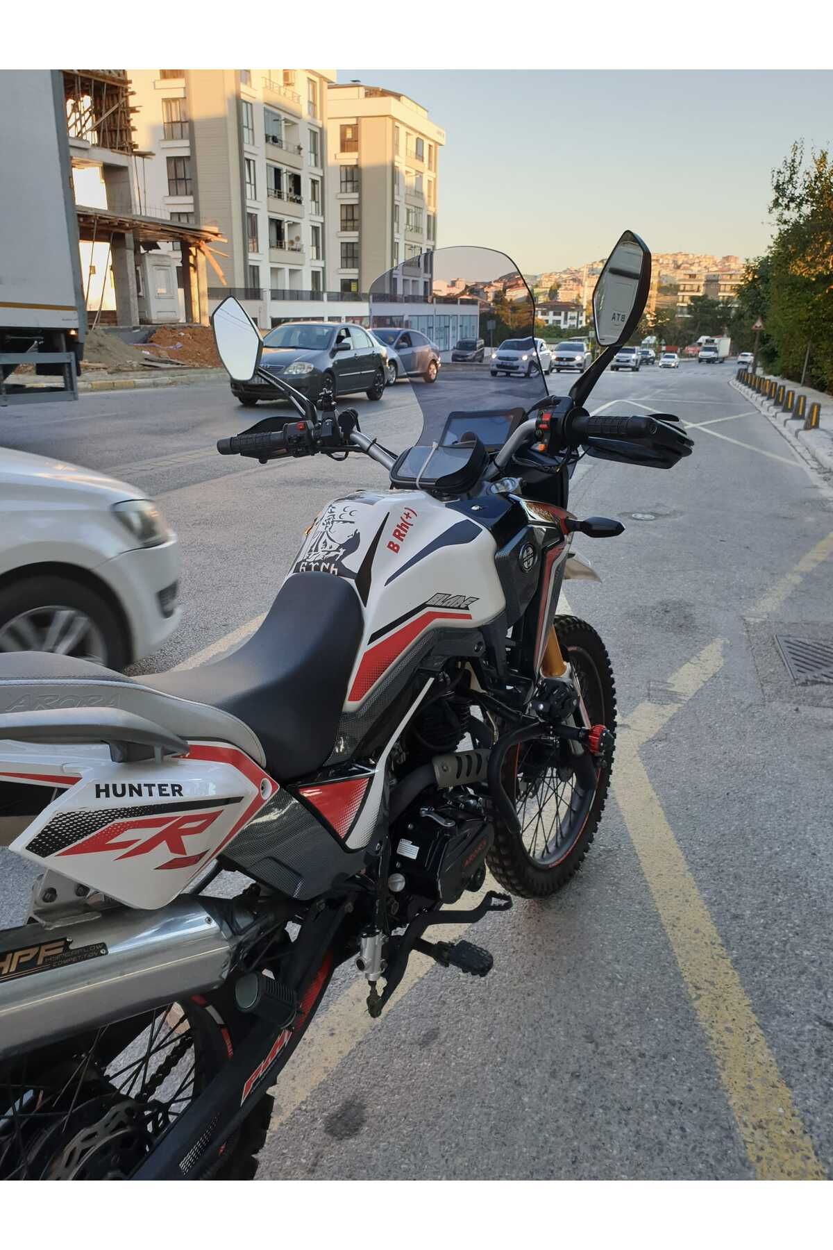 Arora CR 250 Siperlik Ön Cam 2025 Model 55cm Füme Renkli 4mm