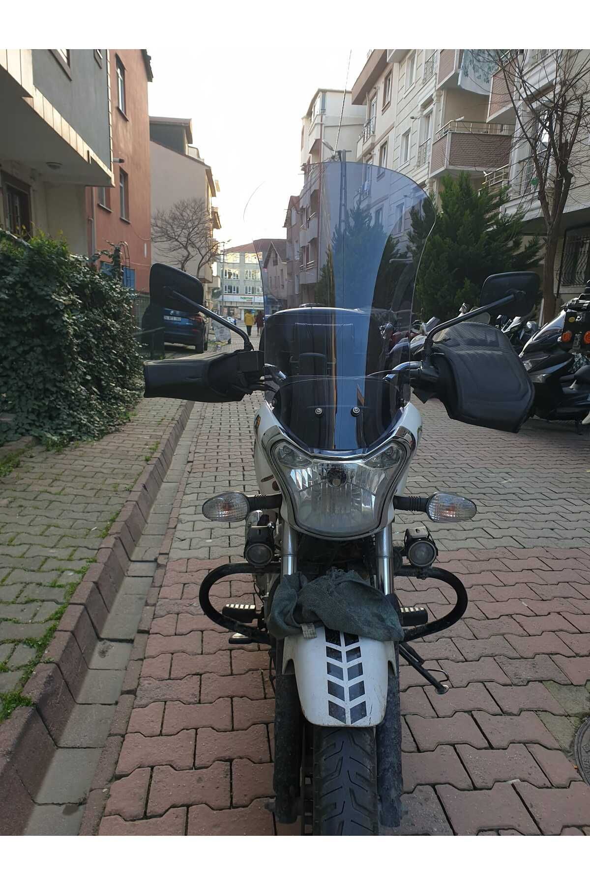 Bajaj V15 Siperlik Ön Cam 2017 2018 Model 57cm Füme Renkli 4mm ORTA BOYLU CAM