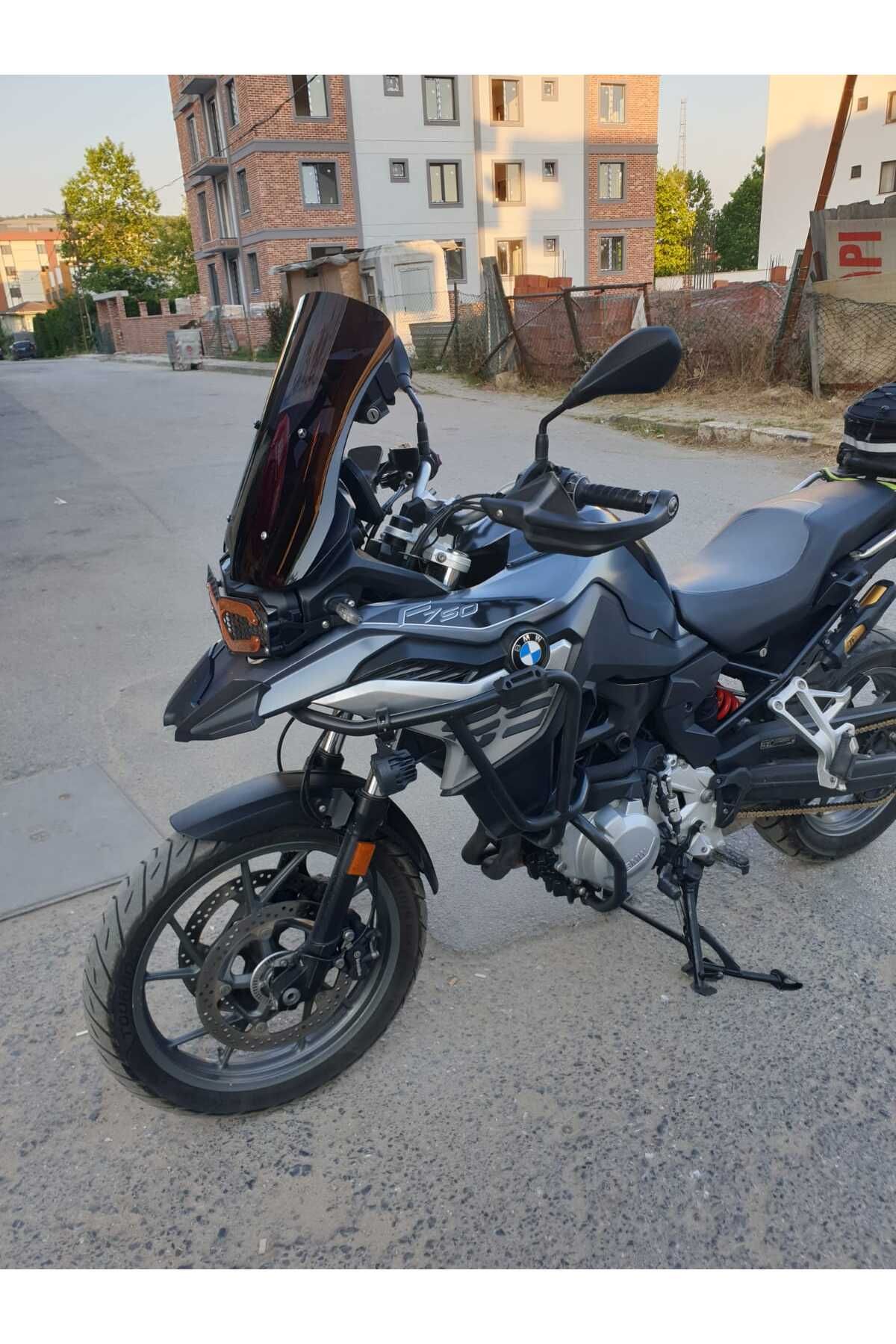 Bmw F750 Siperlik Ön Cam 2018-2023 Model 48cm Siyah Renkli 4mm