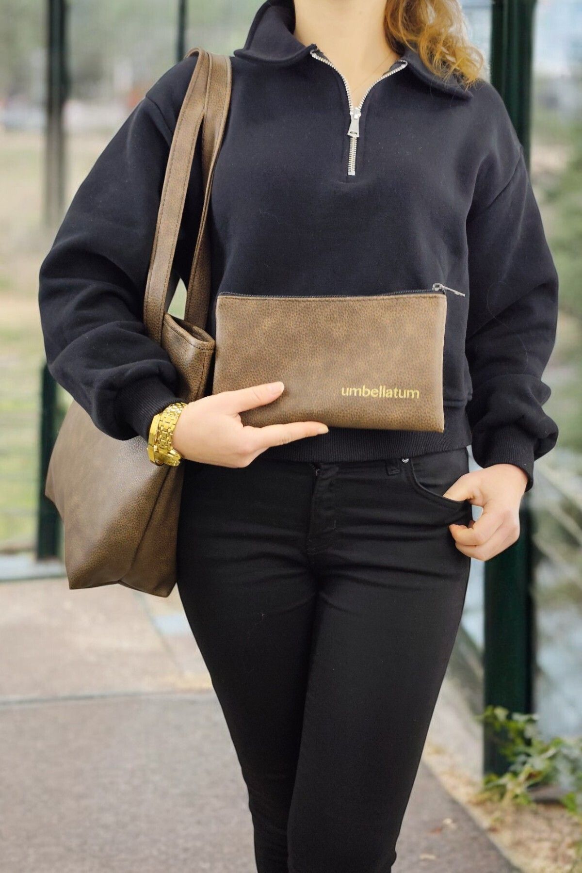 umbellatum-New Season Women's Shoulder Bag - Lined, Pocket, and Makeup Bag - Khaki 3