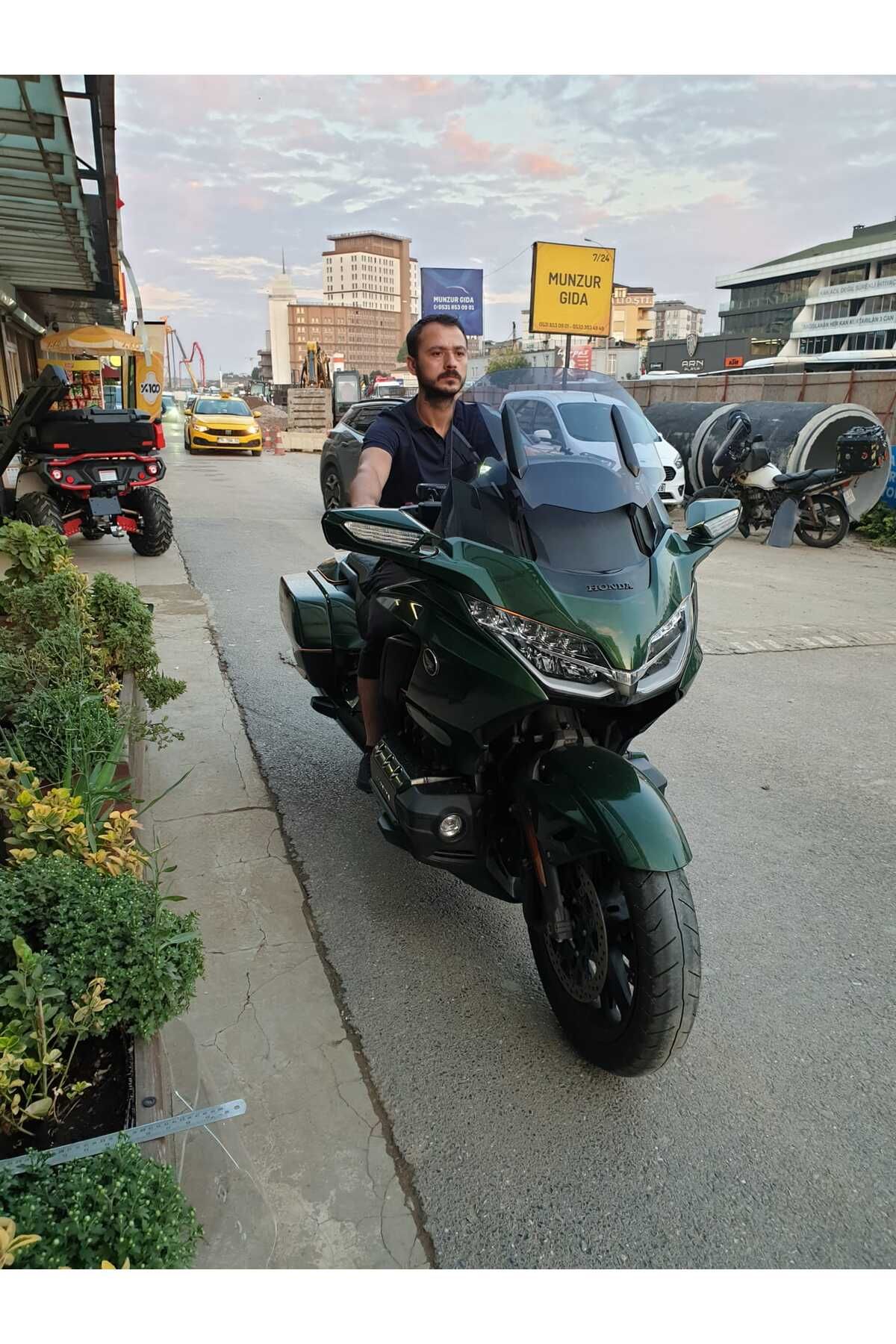 Honda Goldwing Bagger Siperlik Ön Cam 2018 2023 Model 65cm Füme Renkli 4mm UZUN BOYLU CAM