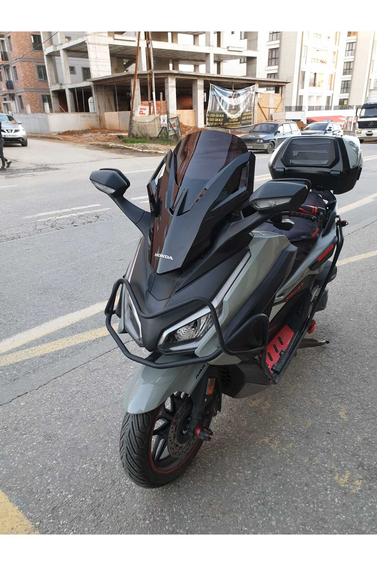 Honda Forza 250 Siperlik Ön Cam 2021-2025 Model 47cm Siyah Renkli 4mm BOY