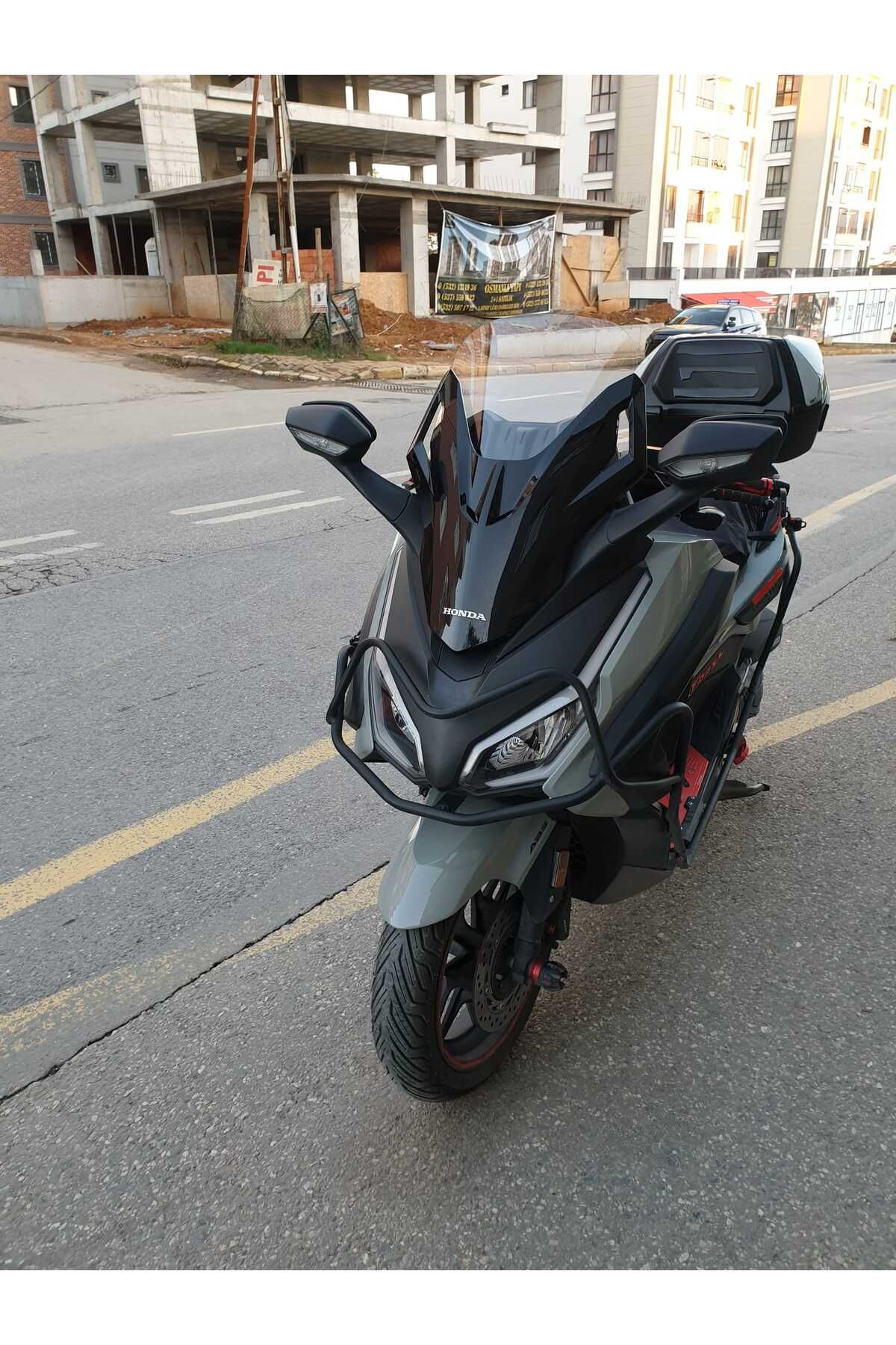 Honda Forza 250 Siperlik Ön Cam 2021-2025 Model 47cm Şeffaf Renkli 4mm BOY