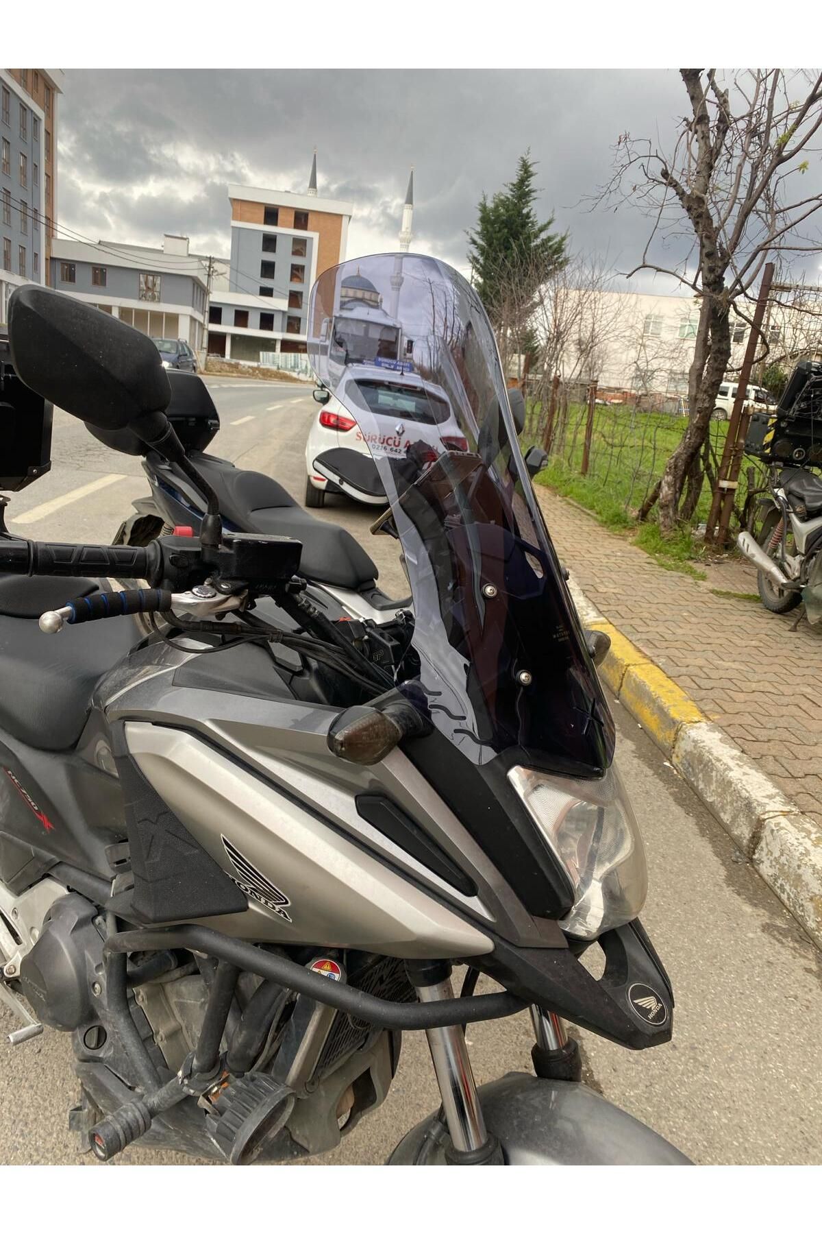Honda NC 700 750 X Siperlik Ön Cam 2016 2020 Model 50cm Füme Renkli 4mm ORTA BOYLU CAM