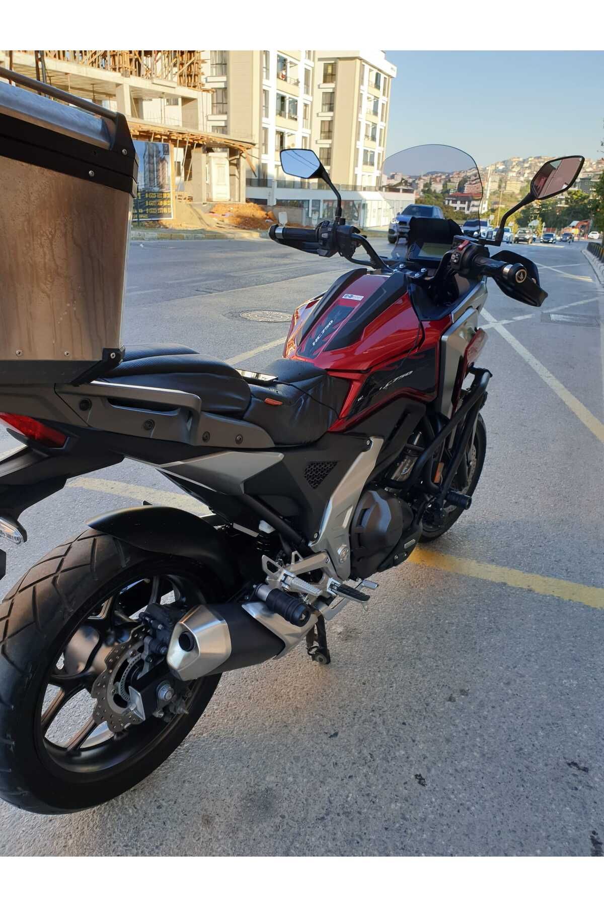 Honda NC 700 750 X Siperlik Ön Cam 2021-2025 Model 50cm Füme Renkli 4mm ORTA BOYLU CAM