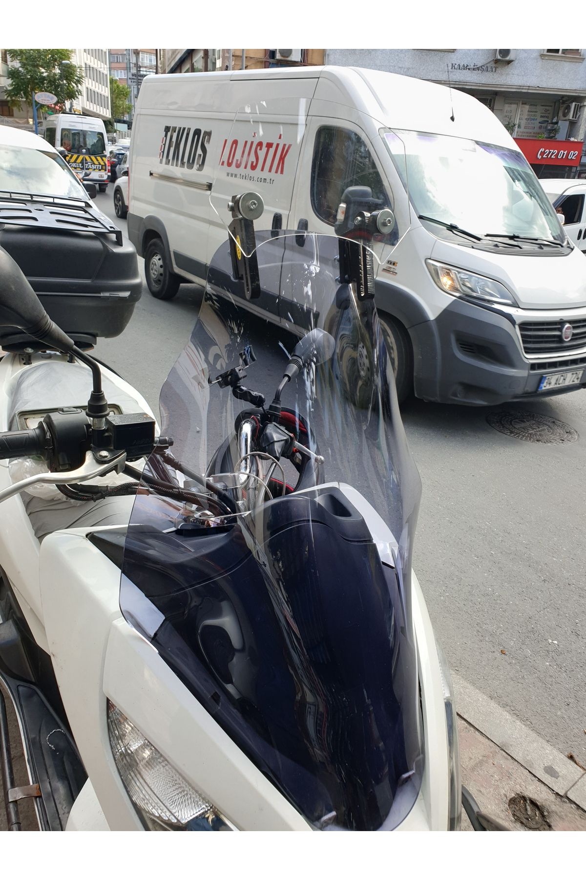Honda Pcx Siperlik Ön Cam 2014 2017 Model 65cm Füme Renkli 4mm ORTA BOYLU CAM