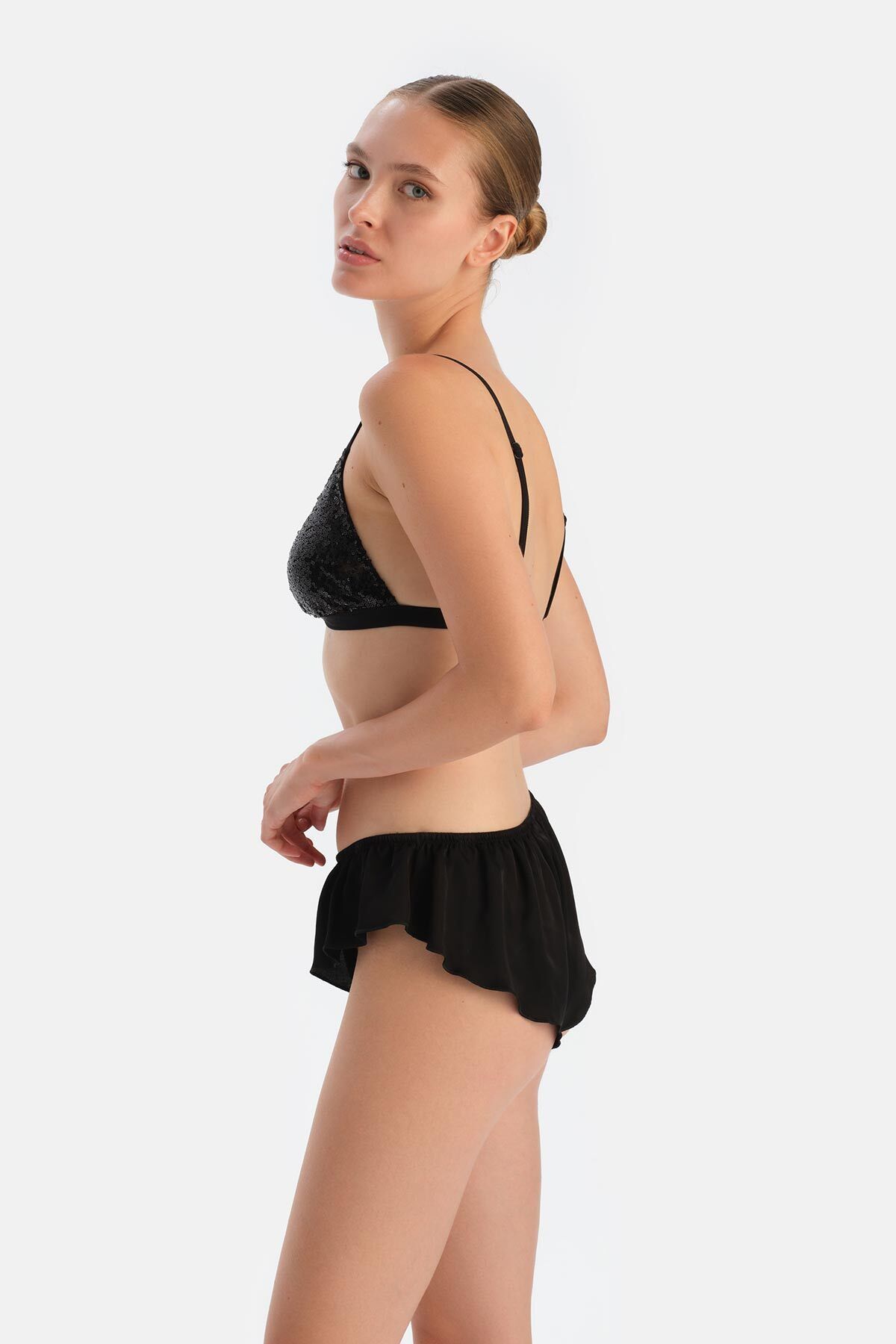 Dagi-Black Sequined Triangle Form Bralet 3