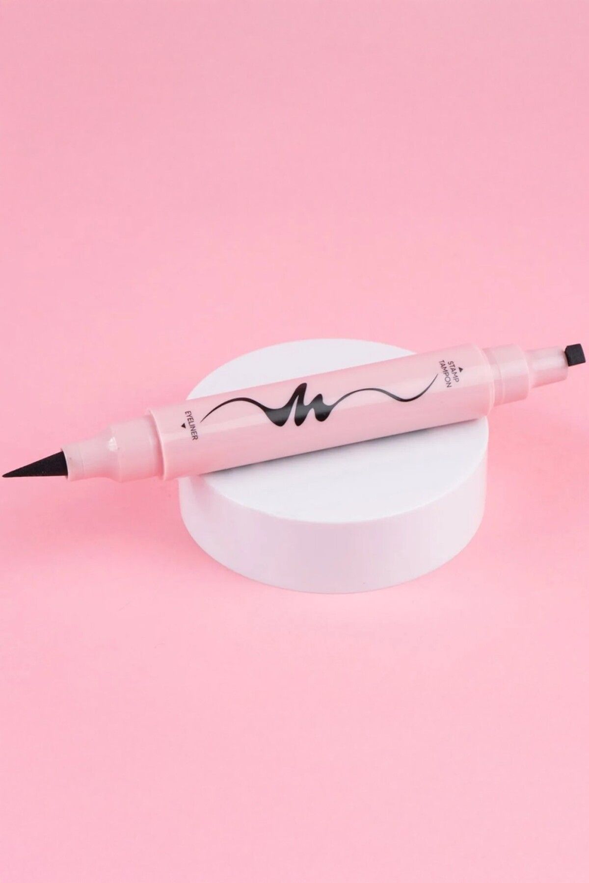 Miniso Minimalist Serisi Kuyruk Damgalı Eyeliner