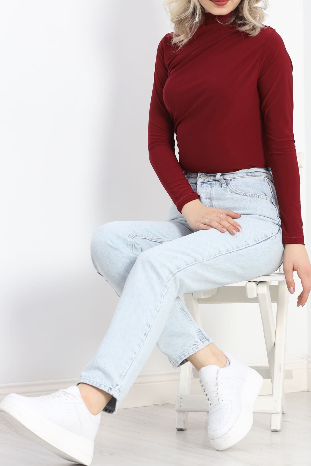 NOBLESTYLE-High Waist Ice Blue Mom Jeans - 20632.1590 4