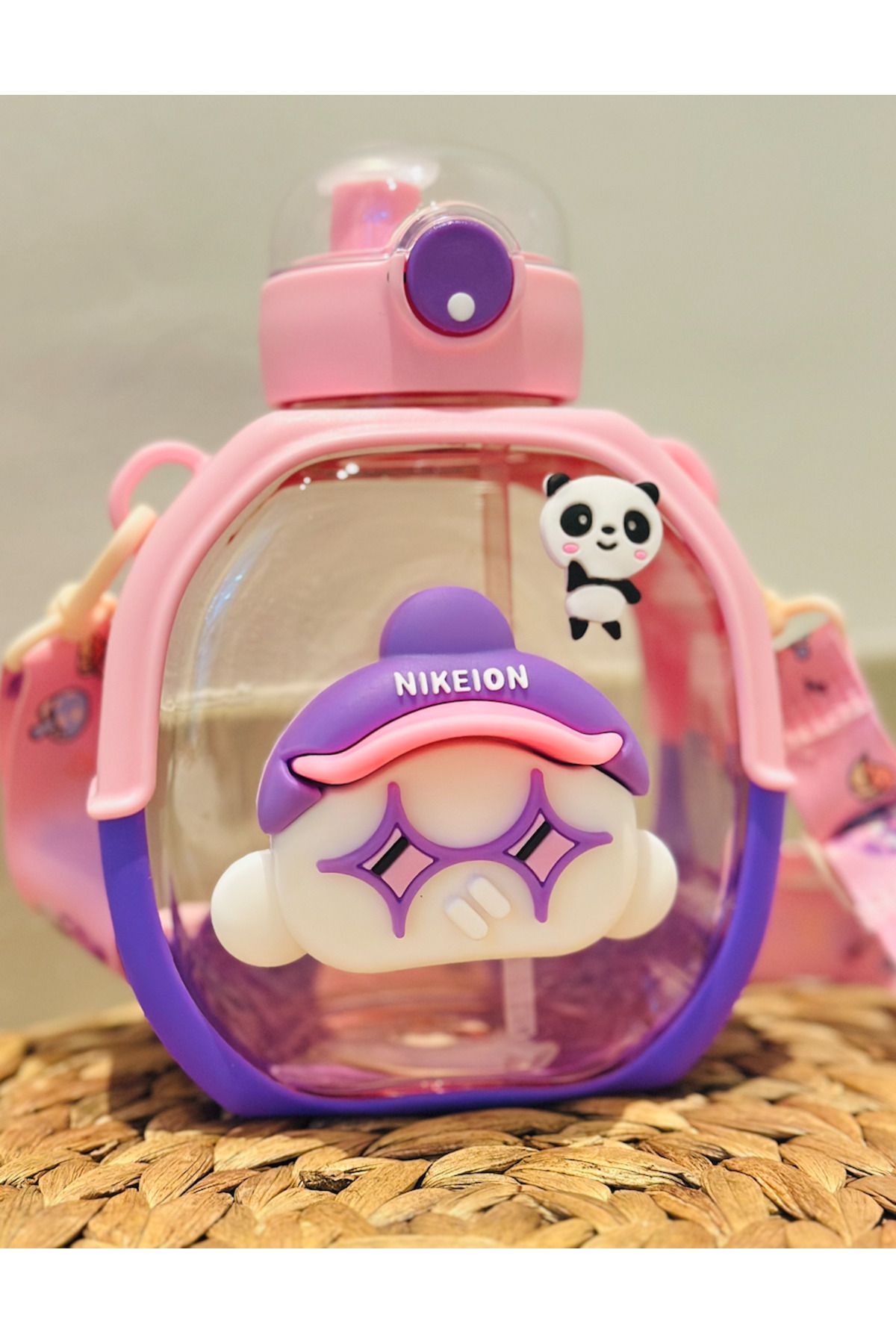 CNSZ-Practical Stylish Water Bottle with Straw - Transparent Character Design 2