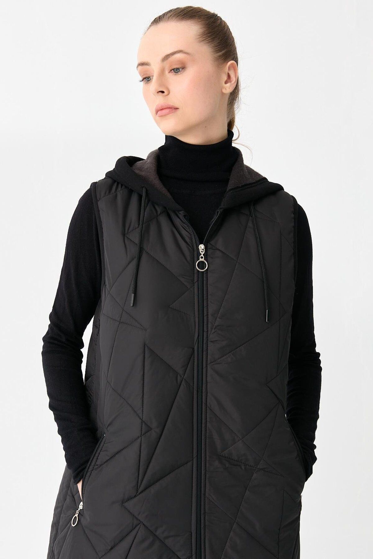 Esswaap-Black Puffer Vest 5