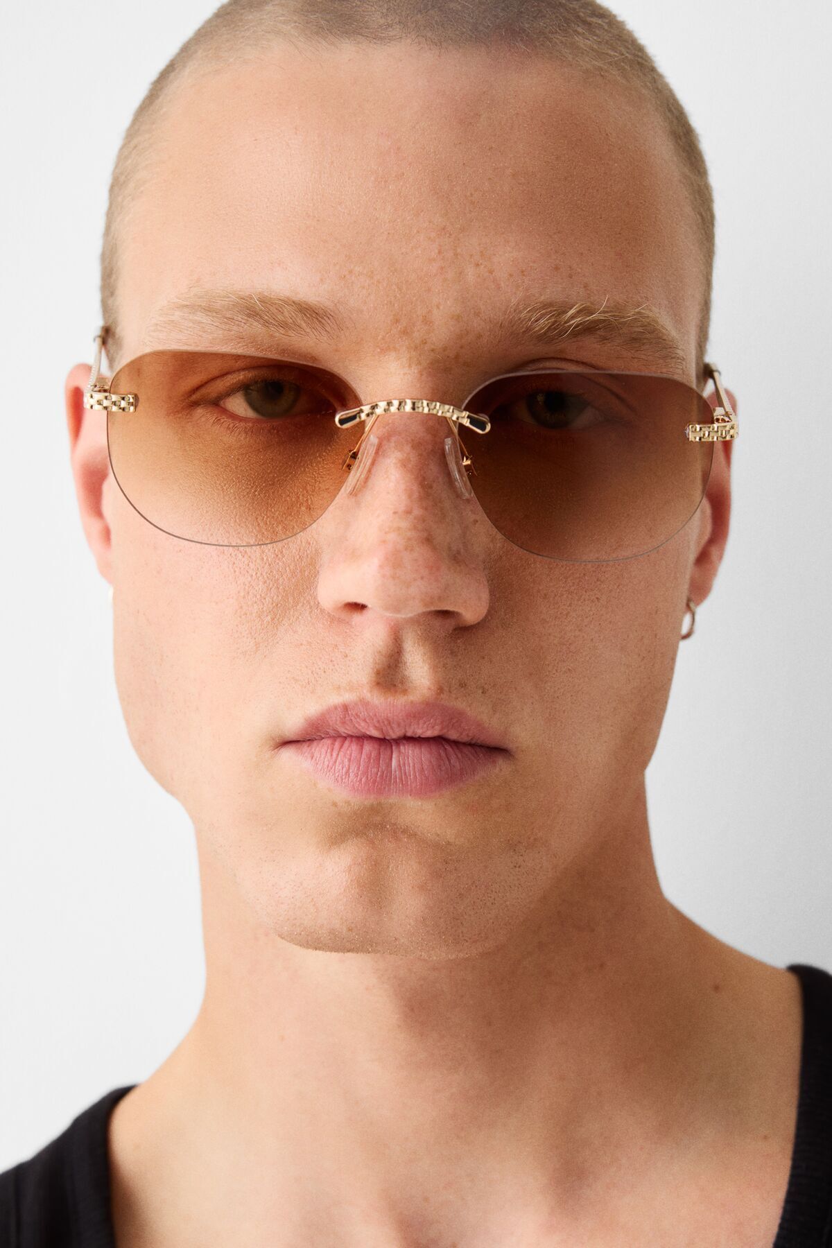 Bershka-Coloured sunglasses 5
