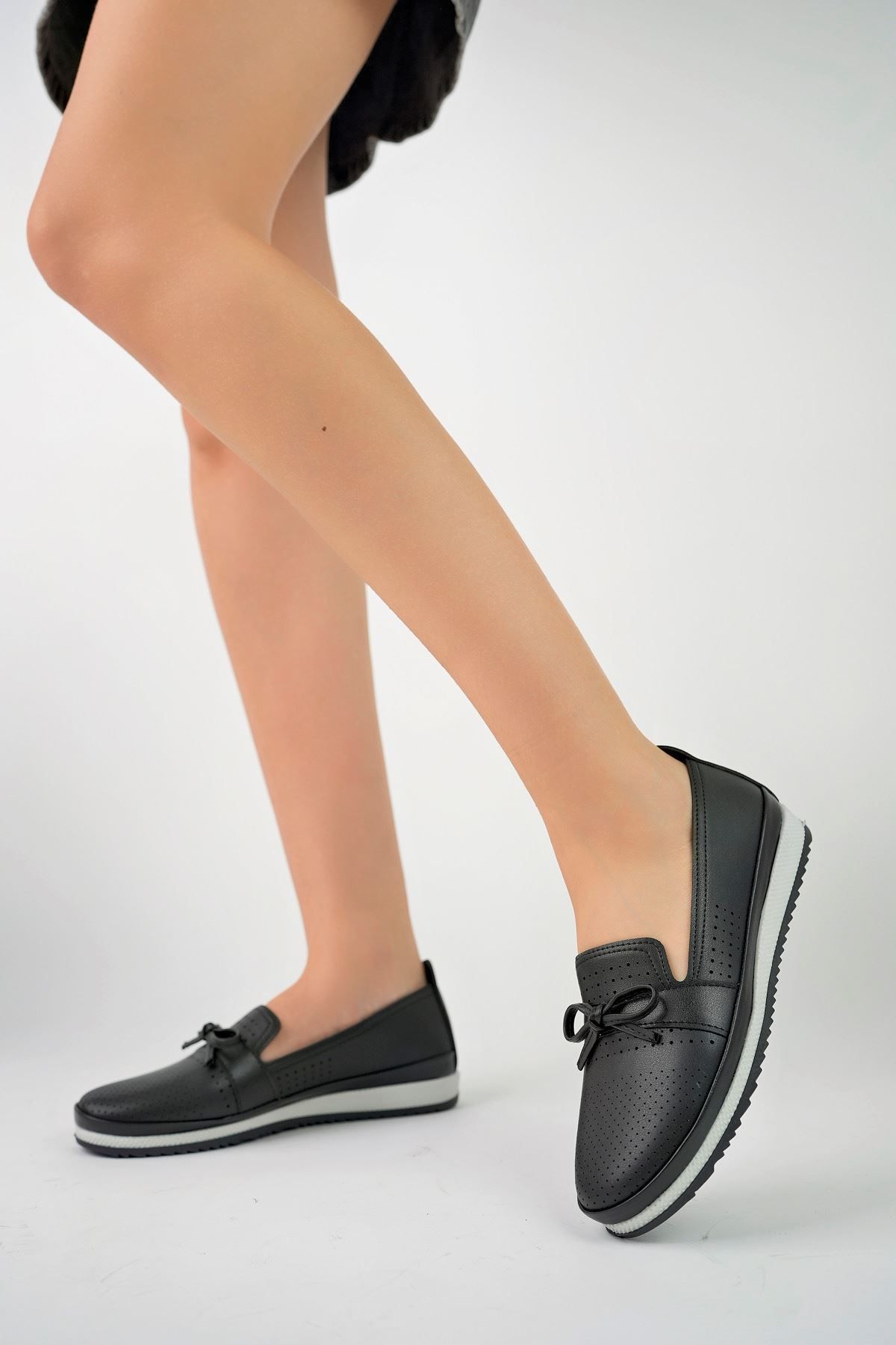 NESKA Pantofi De Damă Cu Talpă Cu Pană Laser Black Skin Femeie - 42