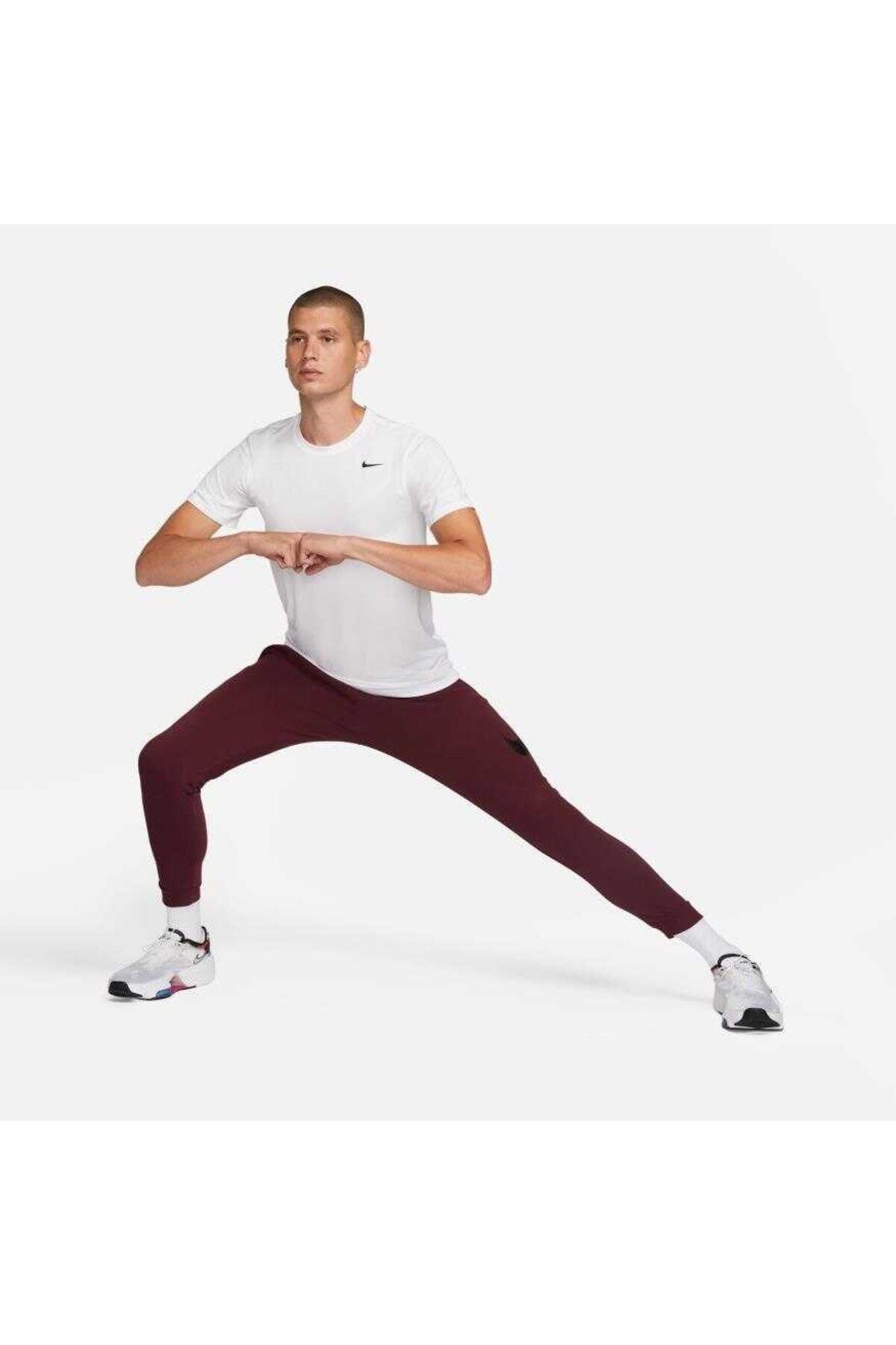 Nike-Dri Fit Pant Taper Swoosh Men's Sweatpants 3