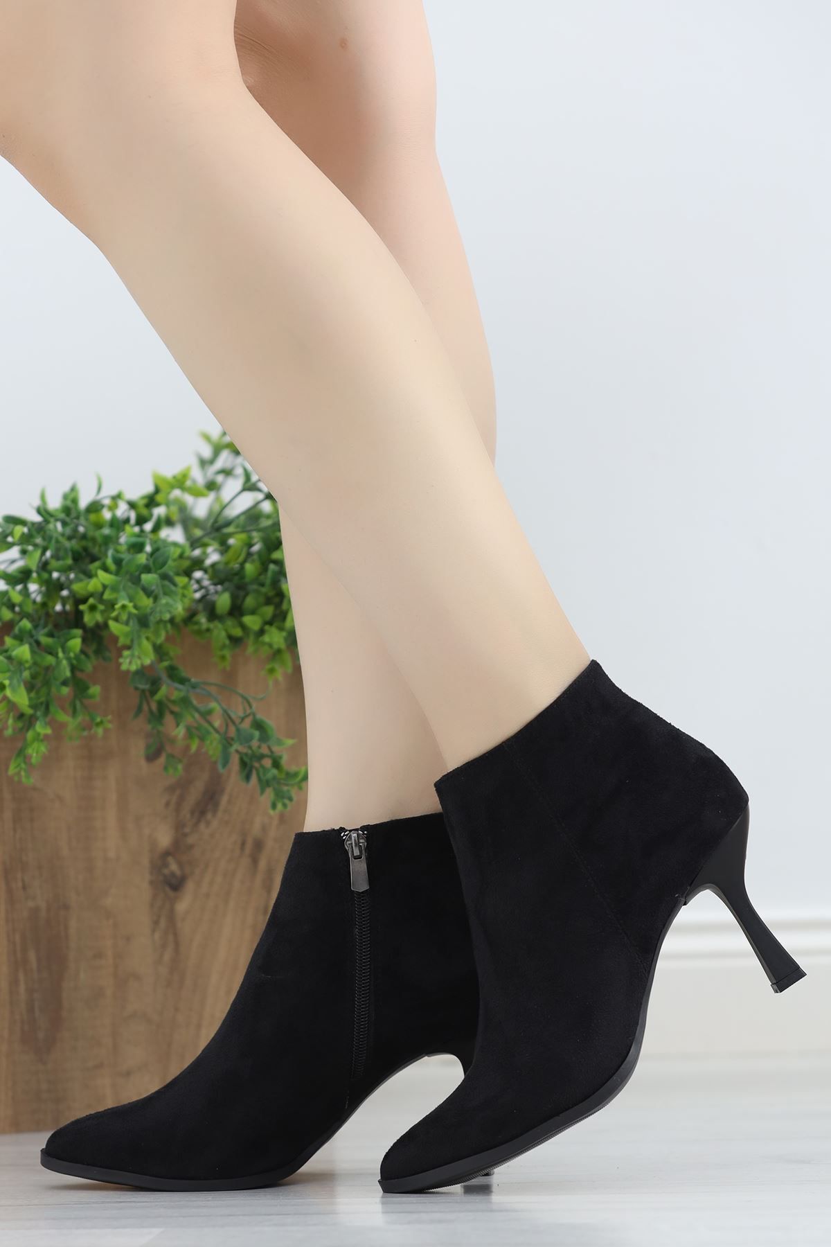 Ramby-Suede Black 7 cm Heeled Boots - 19205.264. 3